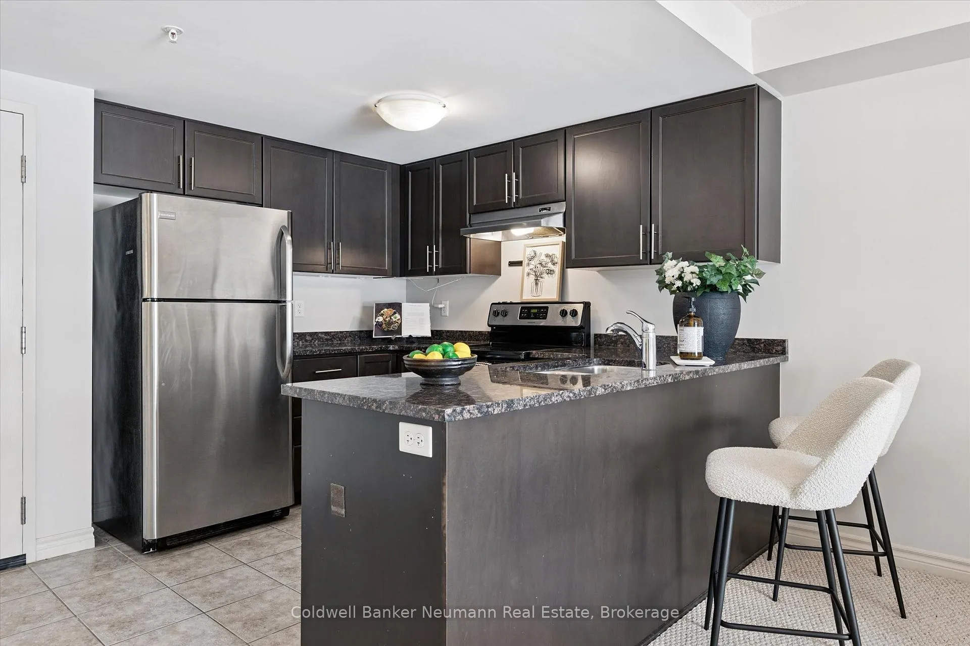 Photo 19 of Unit 406, 45 Kingsbury Square, Guelph, Pineridge/Westminster Woods — HOMEH