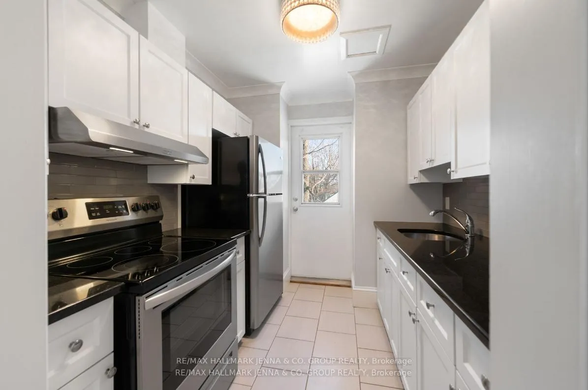 Photo 7 of Unit 4, 19 Isabella Street, Perth — HOMEH