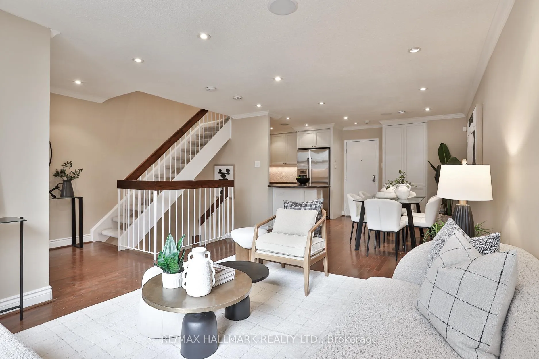 Photo 5 of Unit A12, 142 Pears Avenue, Toronto, The Annex — HOMEH