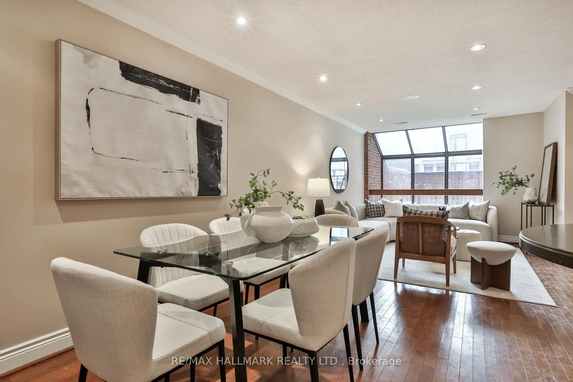 Photo 6 of Unit A12, 142 Pears Avenue, Toronto, The Annex — HOMEH