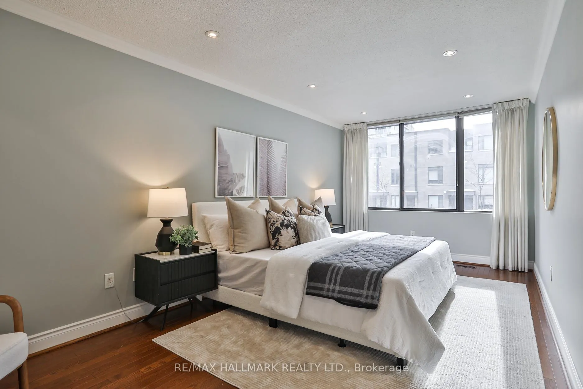 Photo 17 of Unit A12, 142 Pears Avenue, Toronto, The Annex — HOMEH