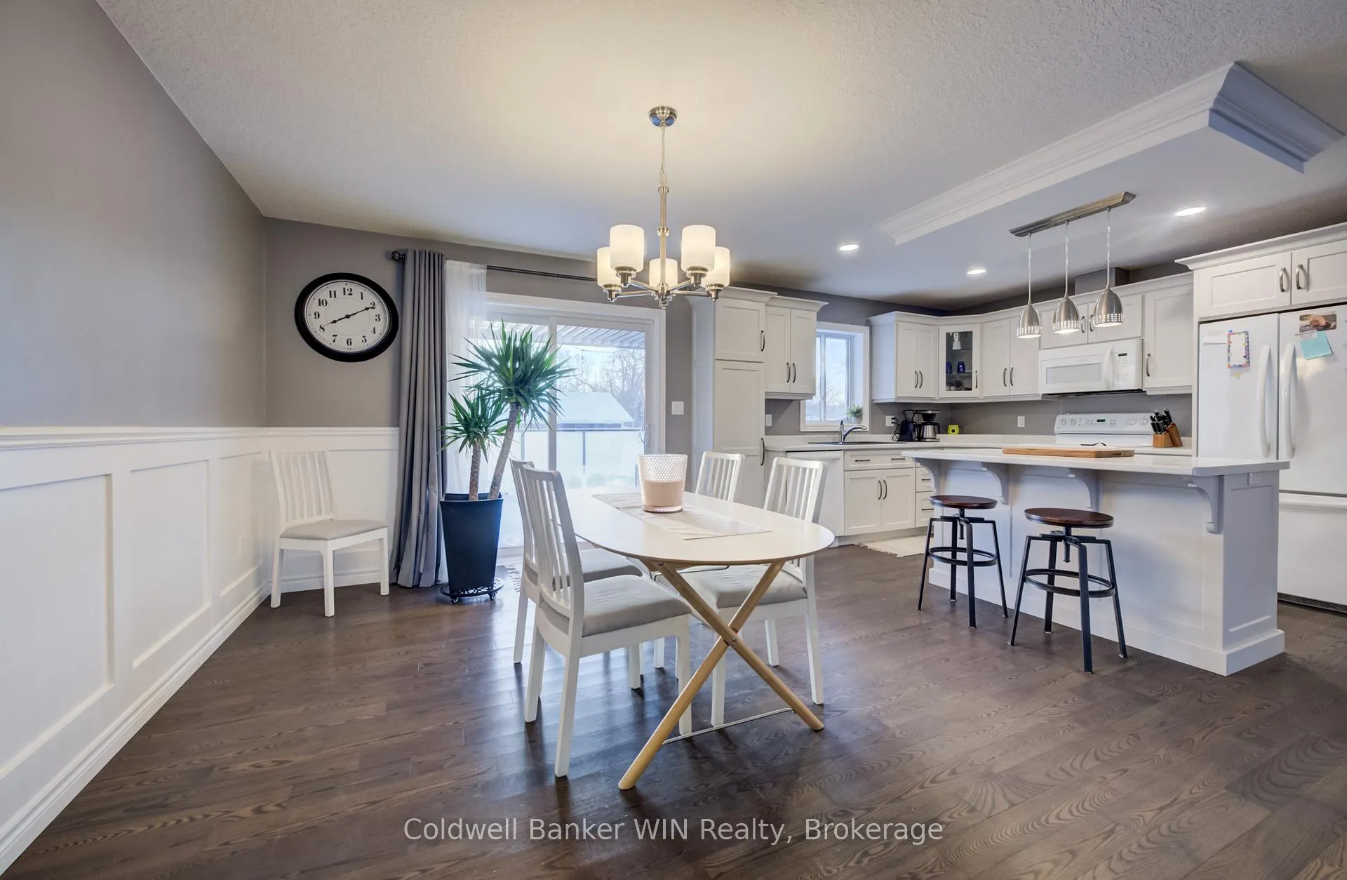 Photo 13 of 69 William Street W, Minto — HOMEH
