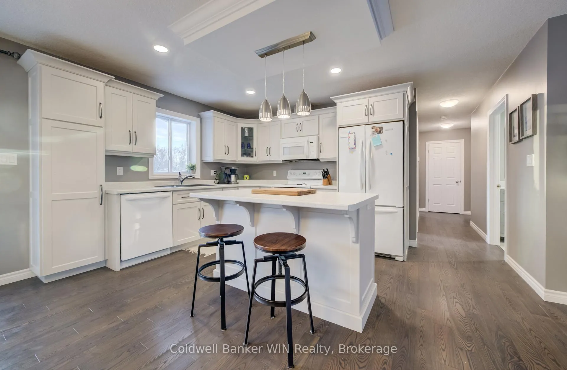 Photo 15 of 69 William Street W, Minto — HOMEH
