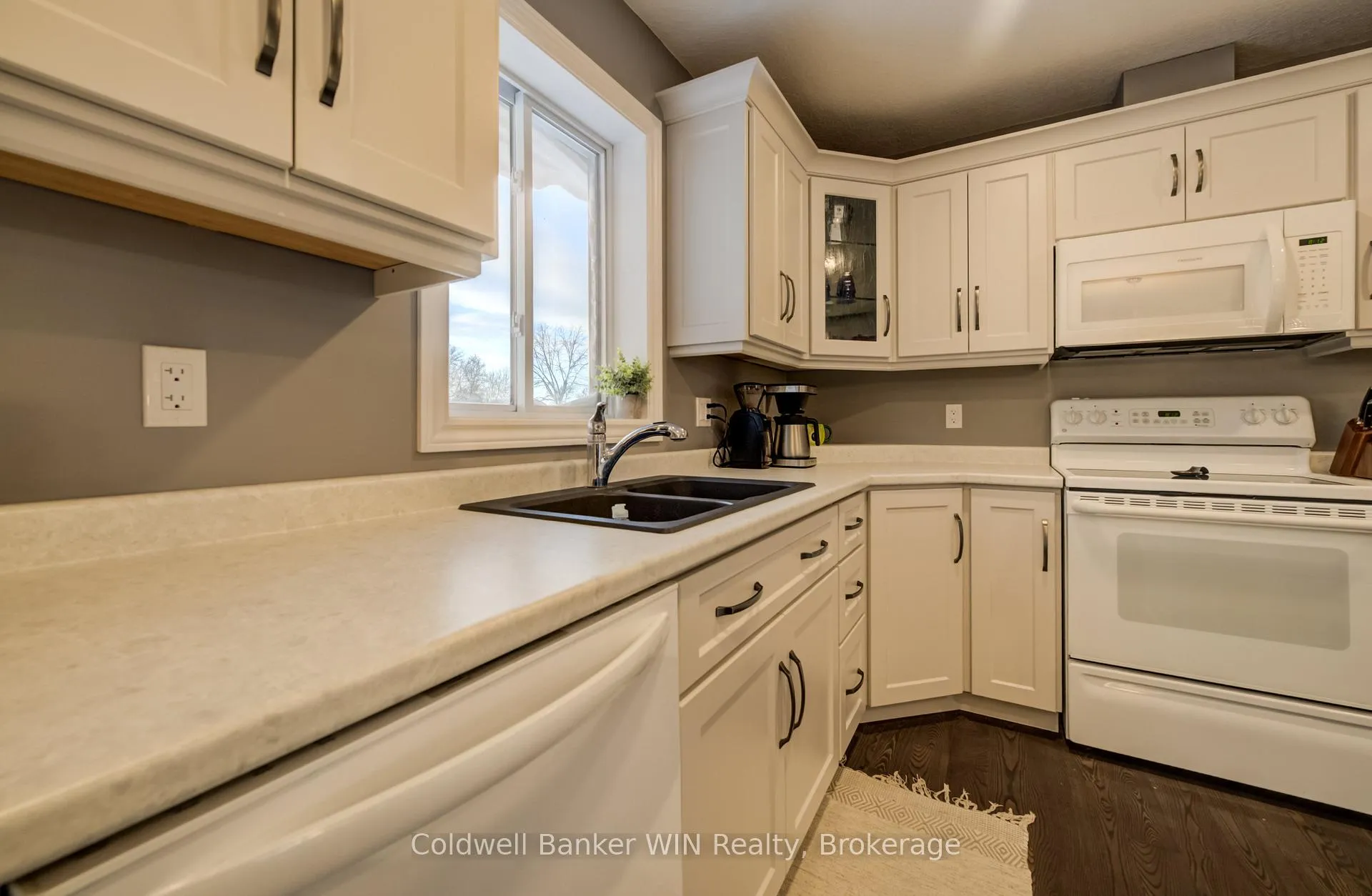 Photo 17 of 69 William Street W, Minto — HOMEH