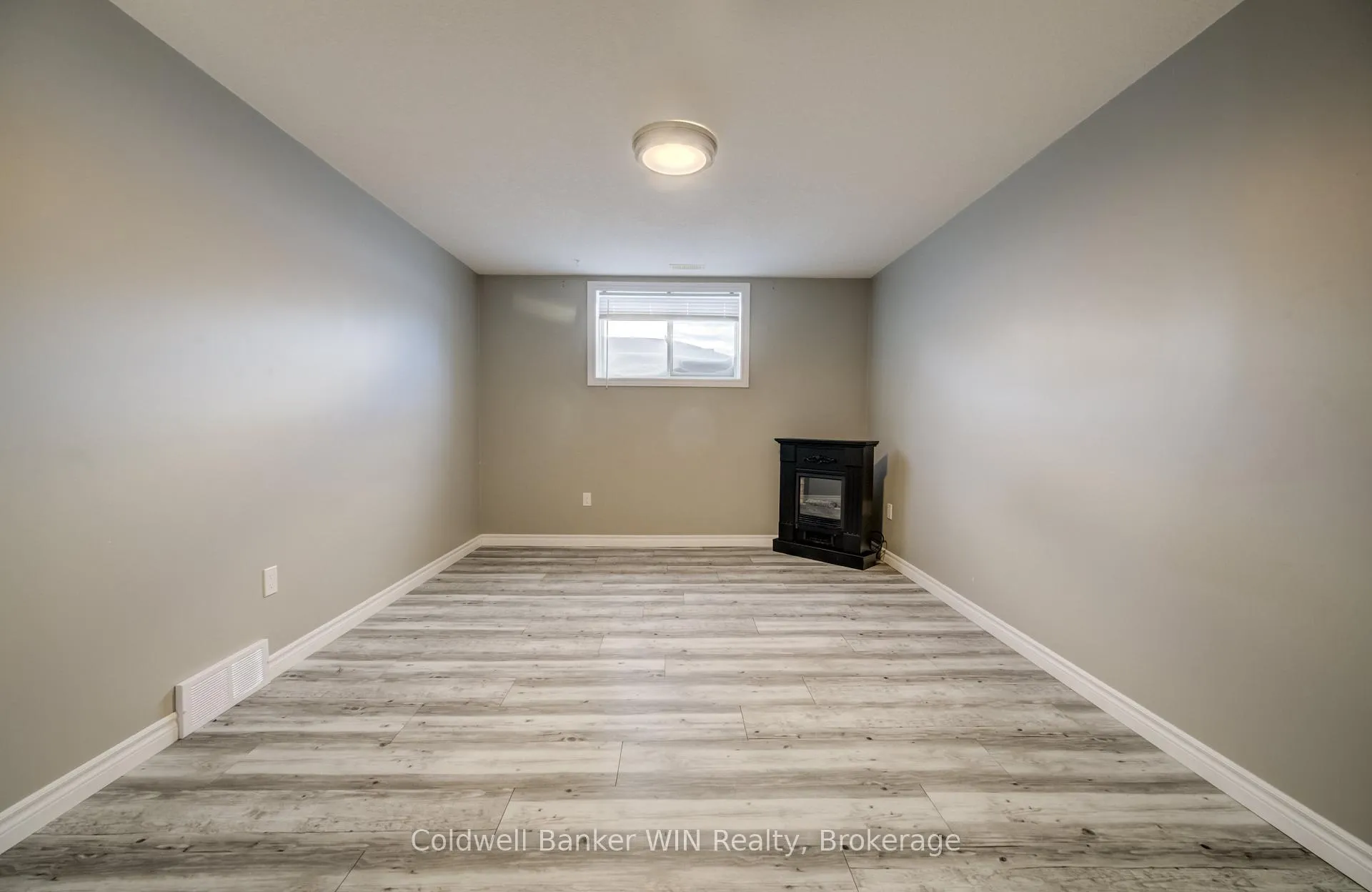 Photo 33 of 69 William Street W, Minto — HOMEH