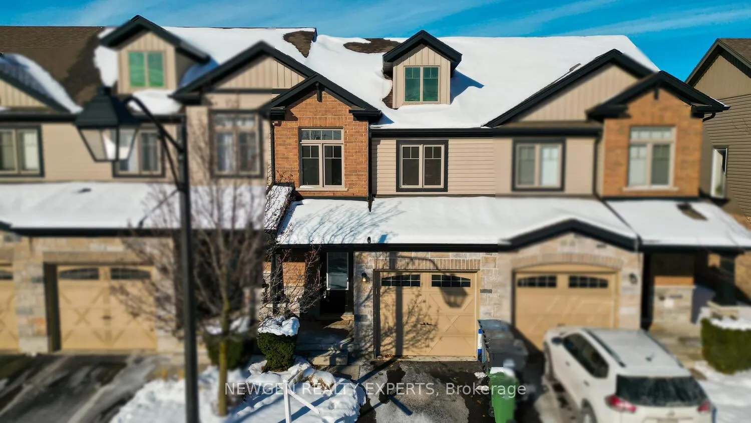 Photo 1 of Unit 34, 34 Arlington Crescent, Guelph, Pineridge/Westminster Woods — HOMEH