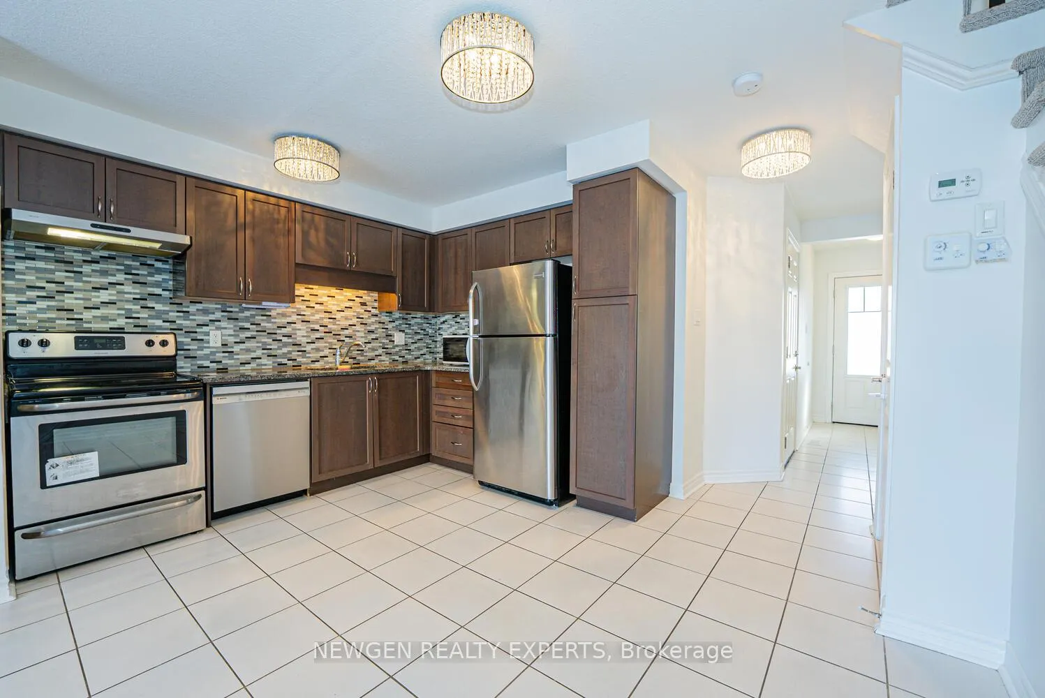 Photo 7 of Unit 34, 34 Arlington Crescent, Guelph, Pineridge/Westminster Woods — HOMEH