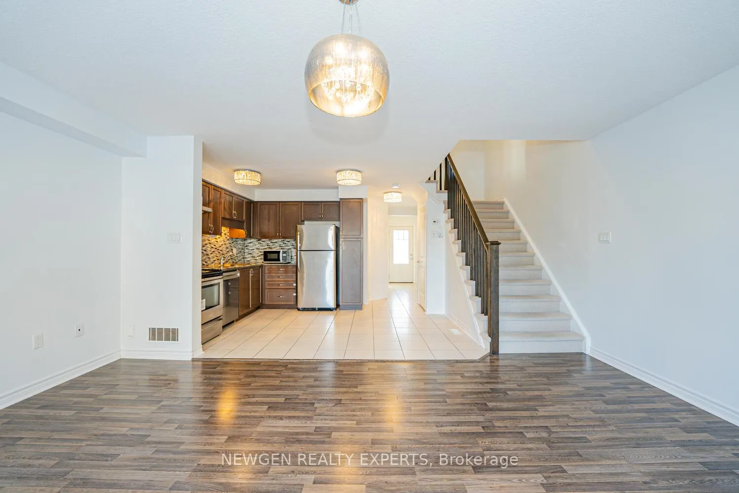 Photo 15 of Unit 34, 34 Arlington Crescent, Guelph, Pineridge/Westminster Woods — HOMEH
