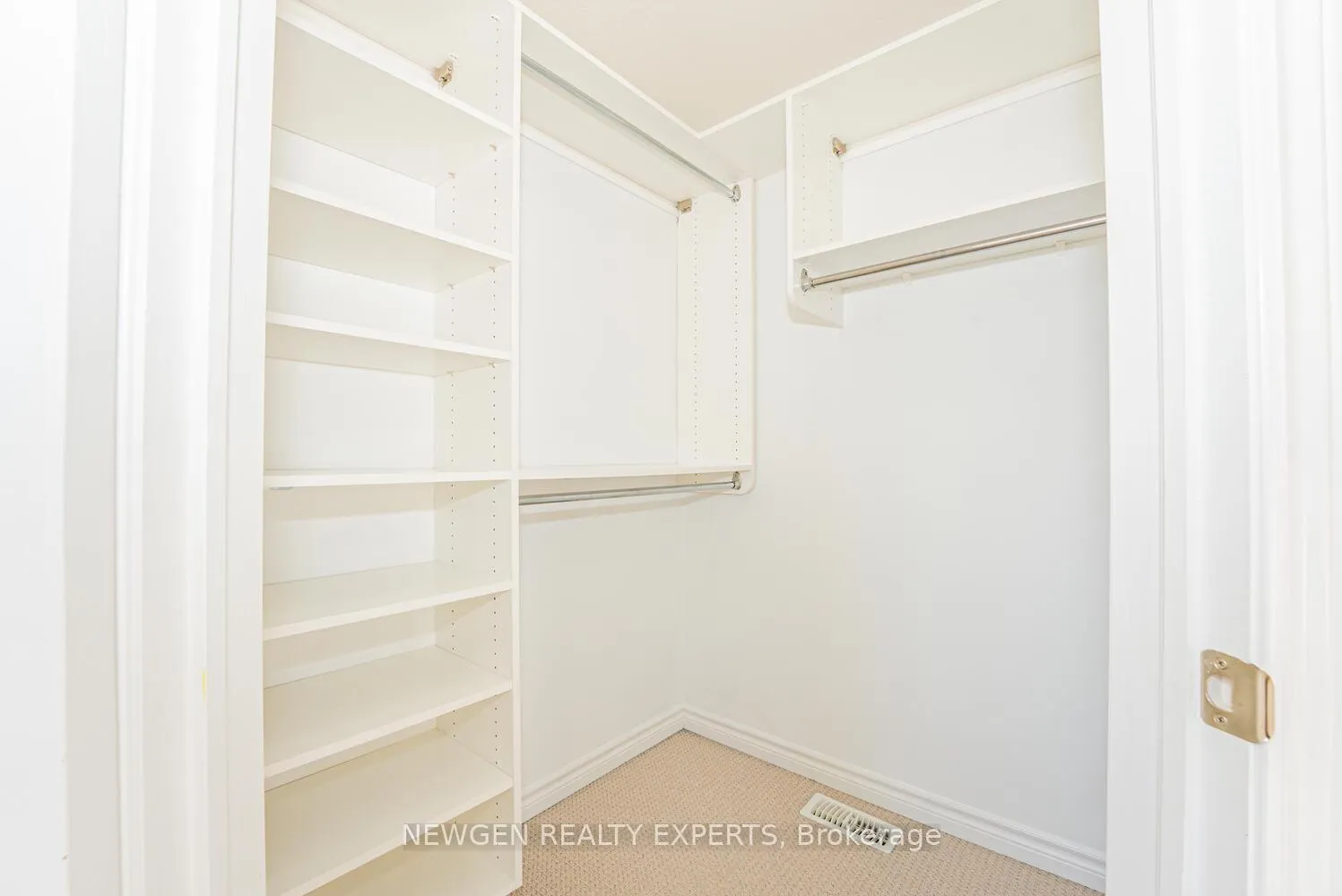 Photo 21 of Unit 34, 34 Arlington Crescent, Guelph, Pineridge/Westminster Woods — HOMEH