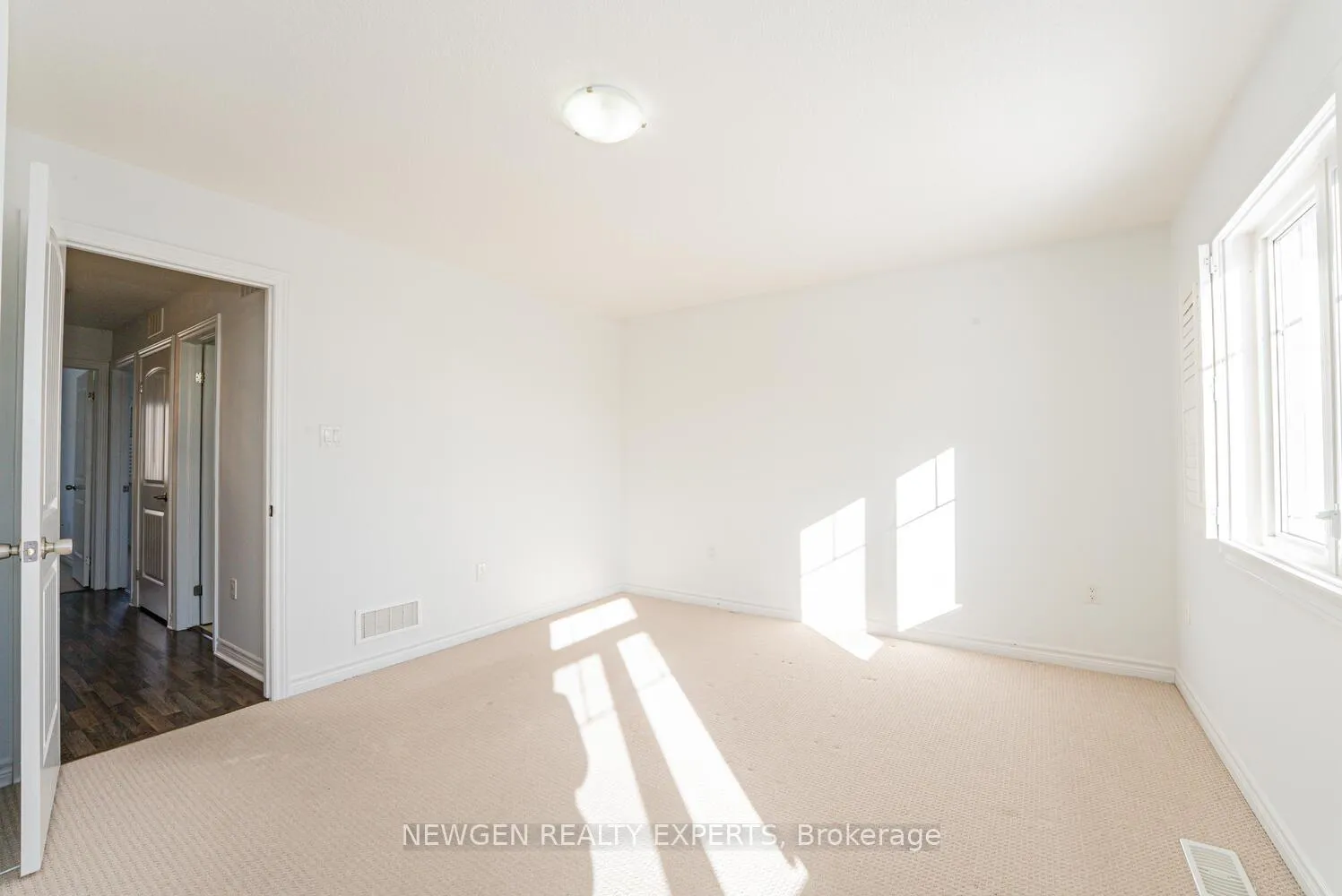 Photo 24 of Unit 34, 34 Arlington Crescent, Guelph, Pineridge/Westminster Woods — HOMEH