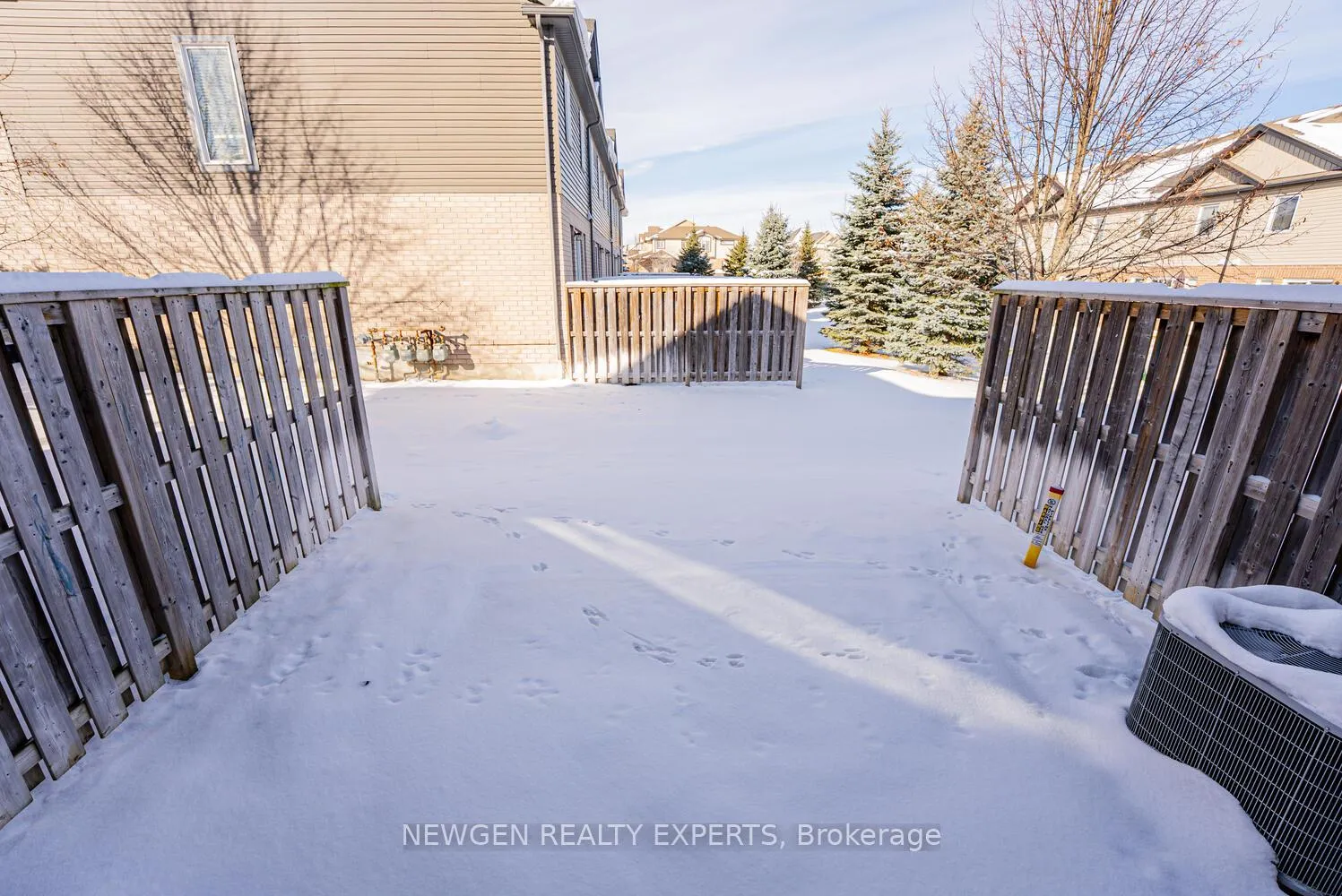 Photo 37 of Unit 34, 34 Arlington Crescent, Guelph, Pineridge/Westminster Woods — HOMEH