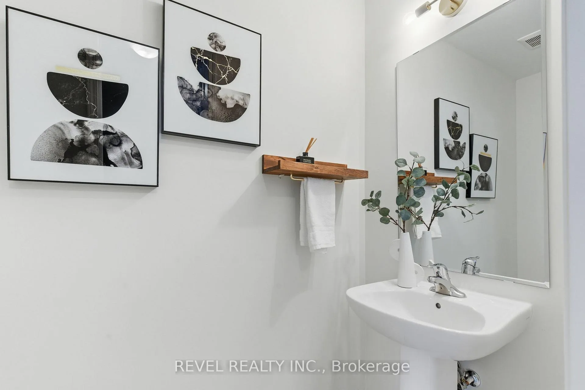 Photo 32 of 3344 Thunderbird Promenade, Pickering, Rural Pickering — HOMEH