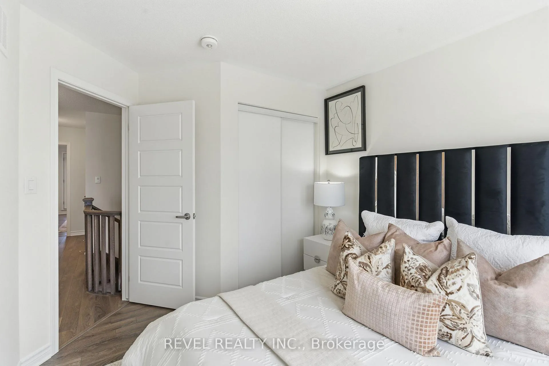 Photo 34 of 3344 Thunderbird Promenade, Pickering, Rural Pickering — HOMEH