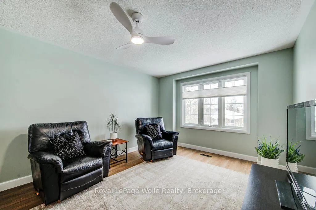 Photo 15 of 84 Walsh Crescent, Stratford — HOMEH