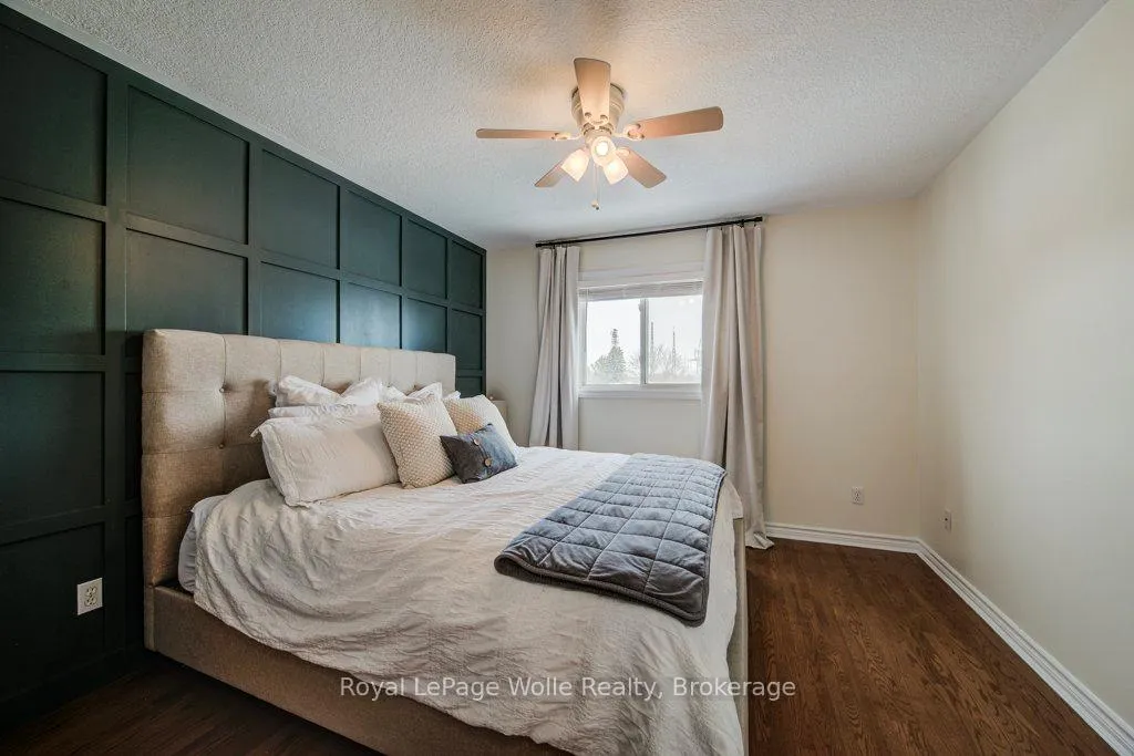 Photo 17 of 84 Walsh Crescent, Stratford — HOMEH
