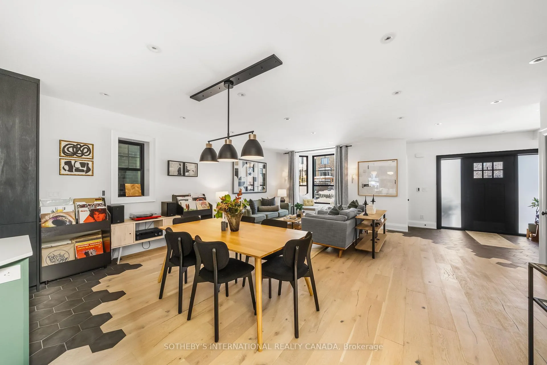 Photo 10 of 212 Winona Drive, Toronto, Oakwood Village — HOMEH