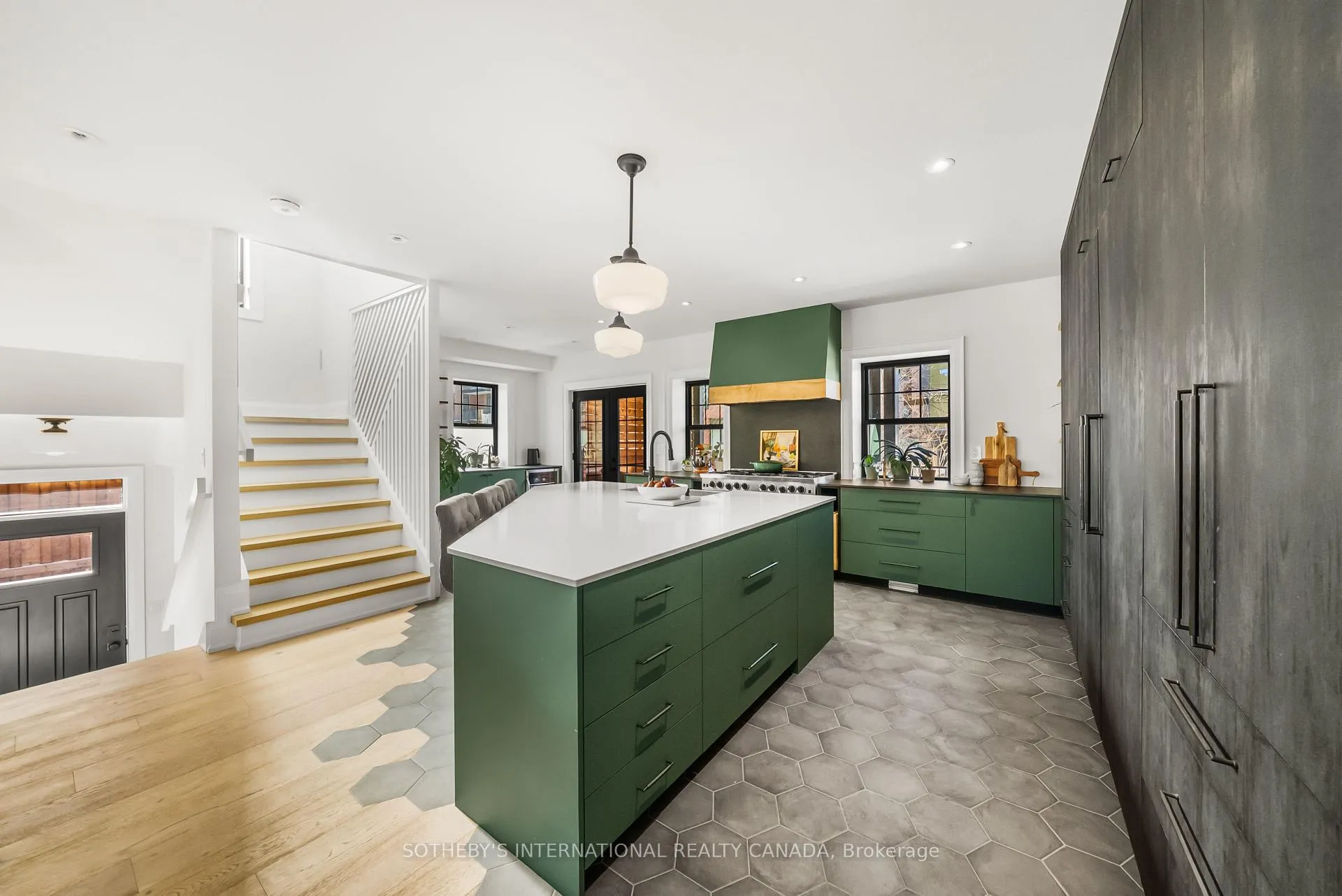 Photo 13 of 212 Winona Drive, Toronto, Oakwood Village — HOMEH