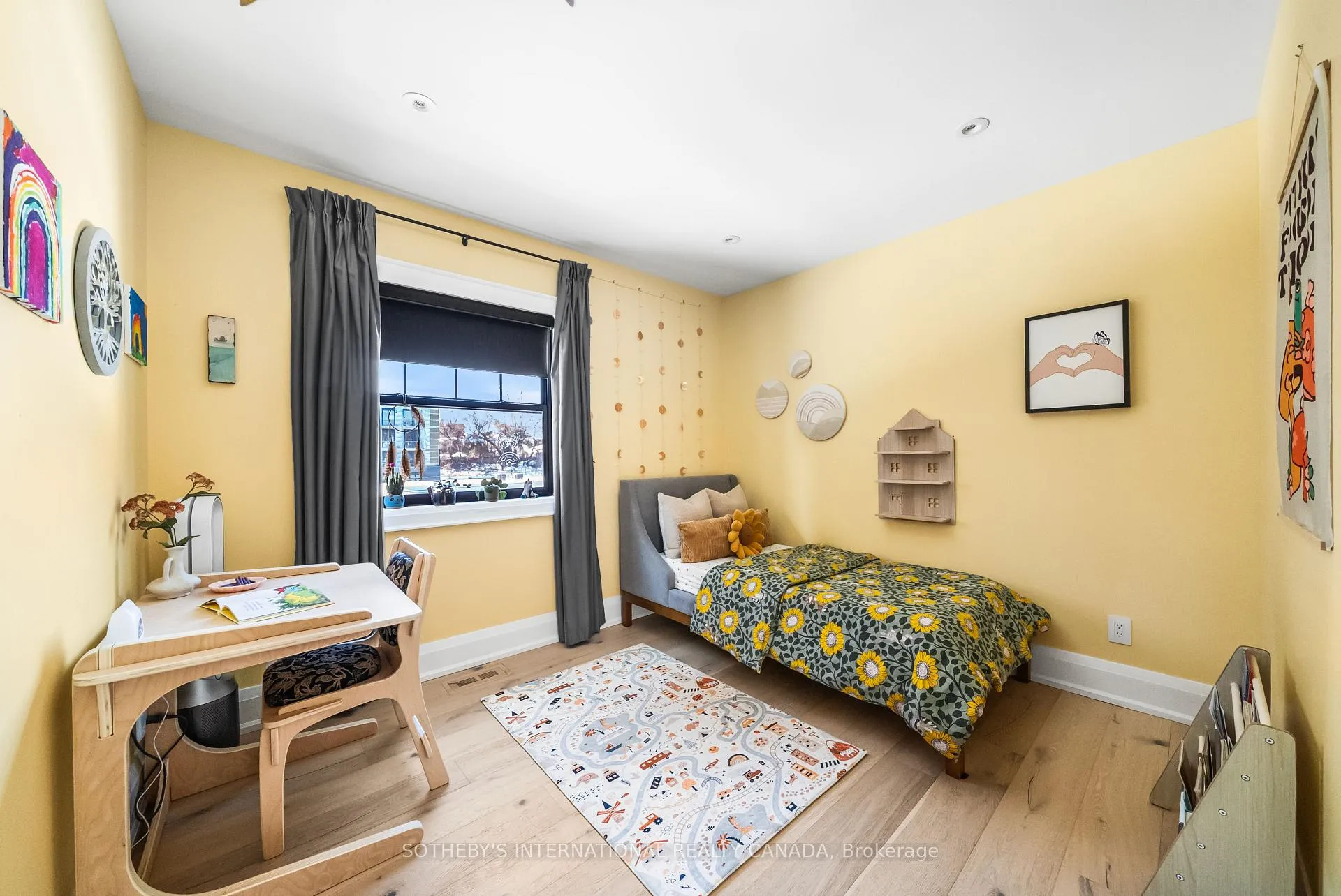 Photo 23 of 212 Winona Drive, Toronto, Oakwood Village — HOMEH