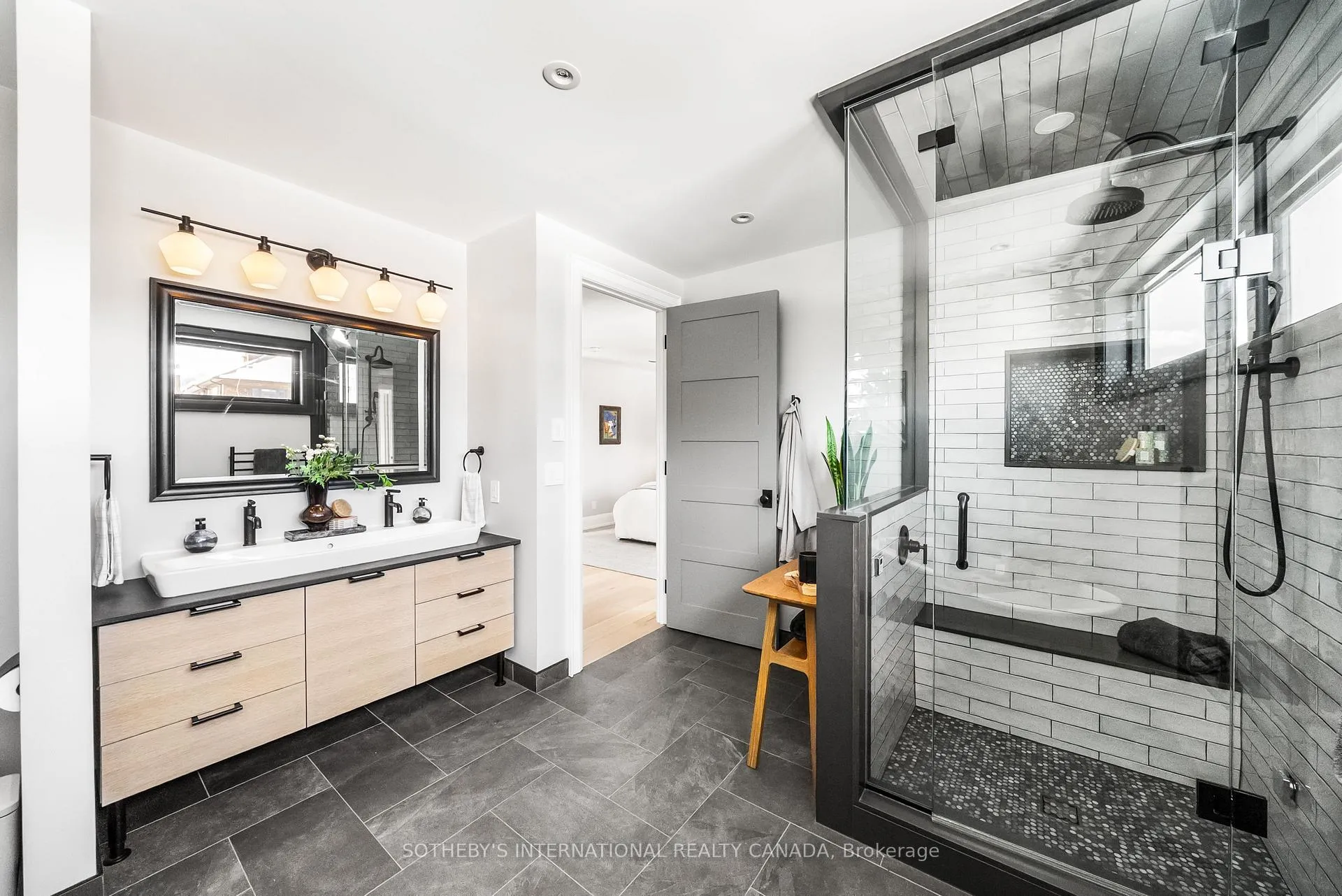 Photo 31 of 212 Winona Drive, Toronto, Oakwood Village — HOMEH