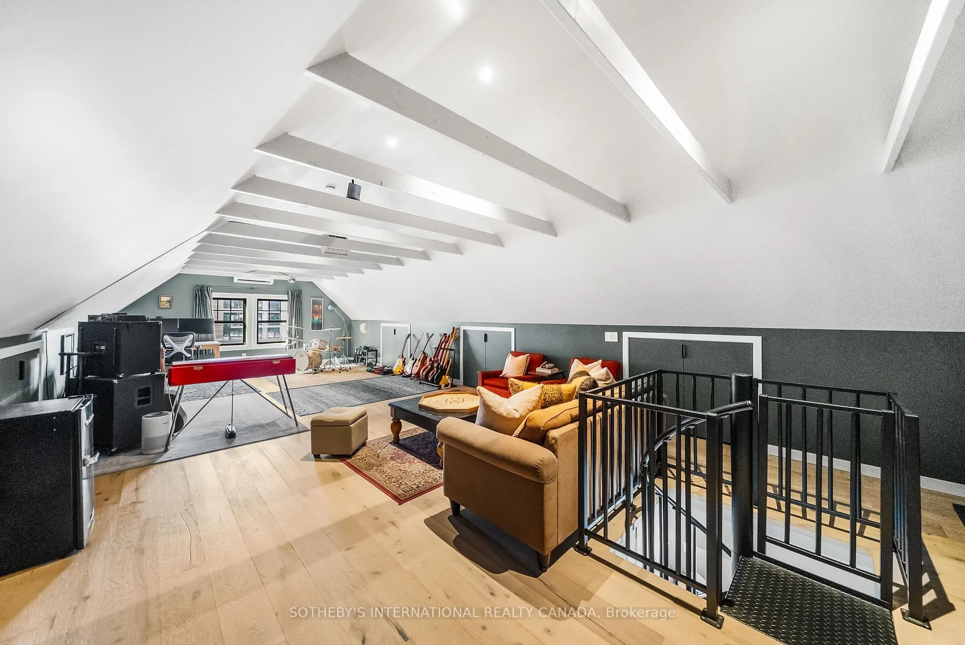 Photo 35 of 212 Winona Drive, Toronto, Oakwood Village — HOMEH