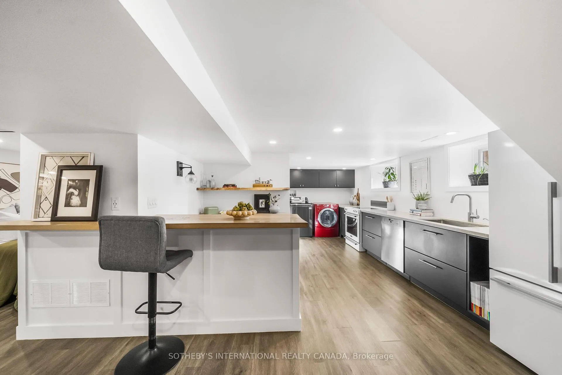 Photo 43 of 212 Winona Drive, Toronto, Oakwood Village — HOMEH