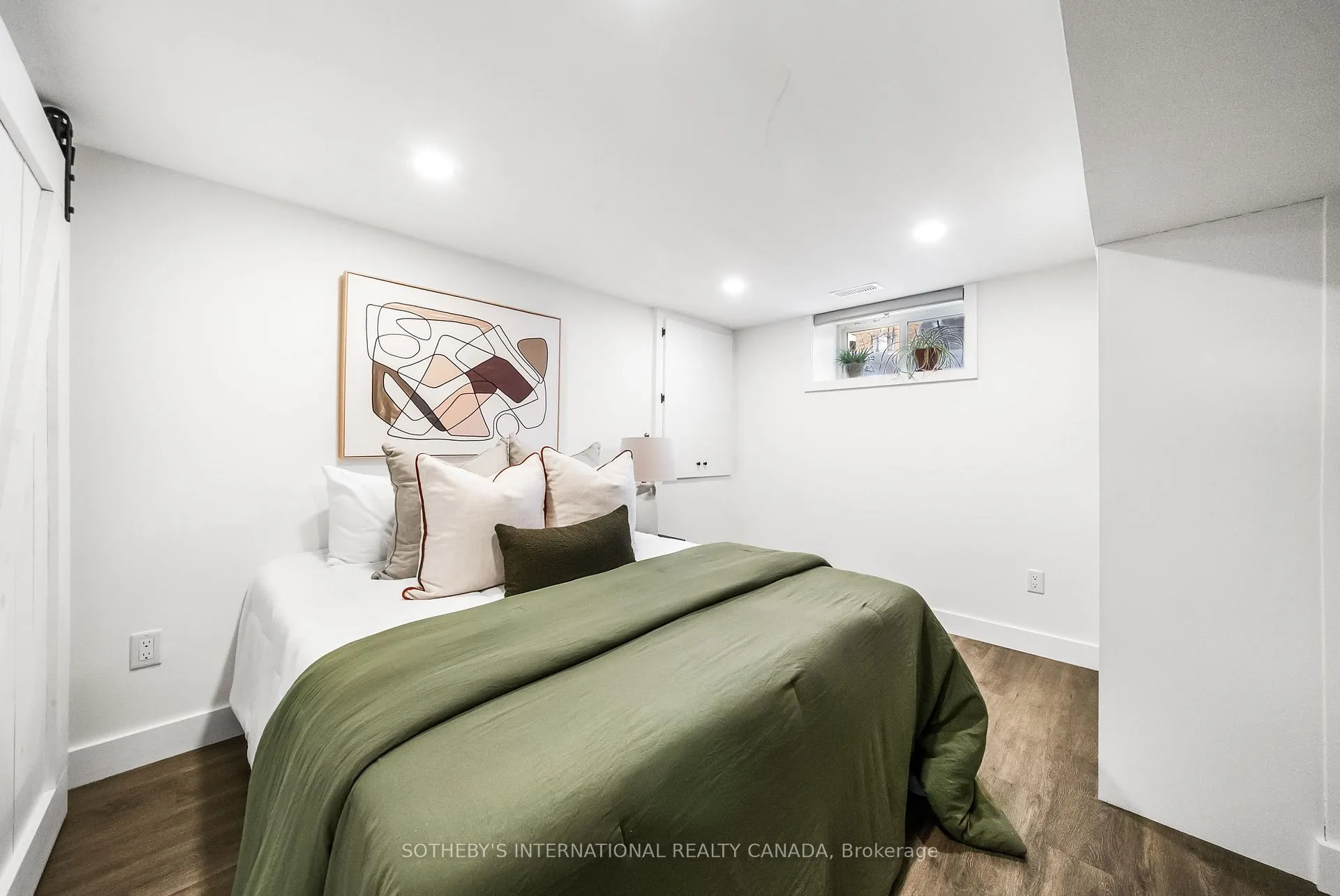 Photo 45 of 212 Winona Drive, Toronto, Oakwood Village — HOMEH