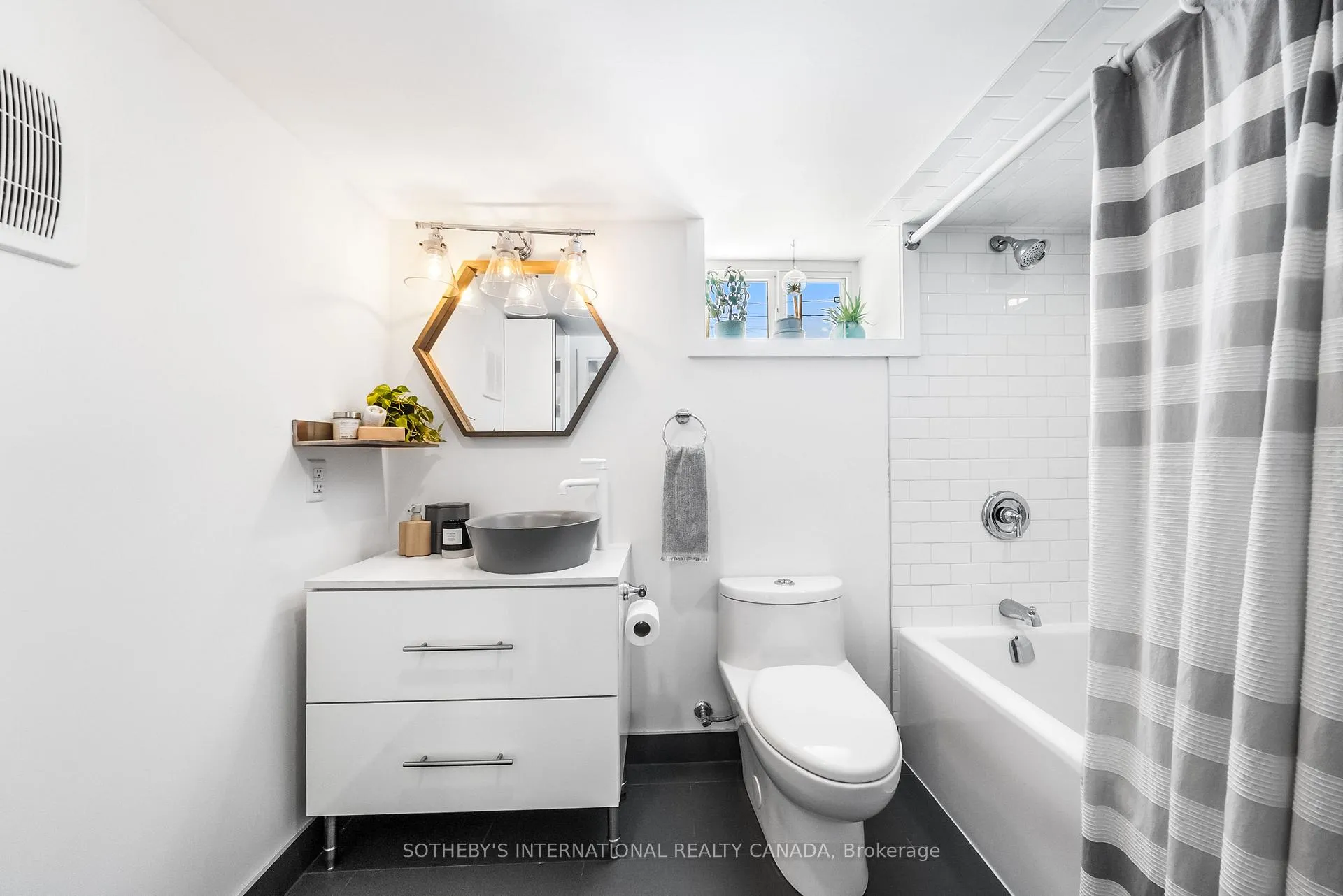 Photo 48 of 212 Winona Drive, Toronto, Oakwood Village — HOMEH