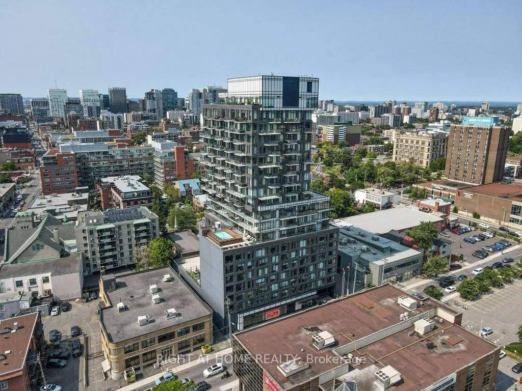Photo 3 of Unit 2002, 203 Catherine Street, Ottawa, Ottawa Centre — HOMEH