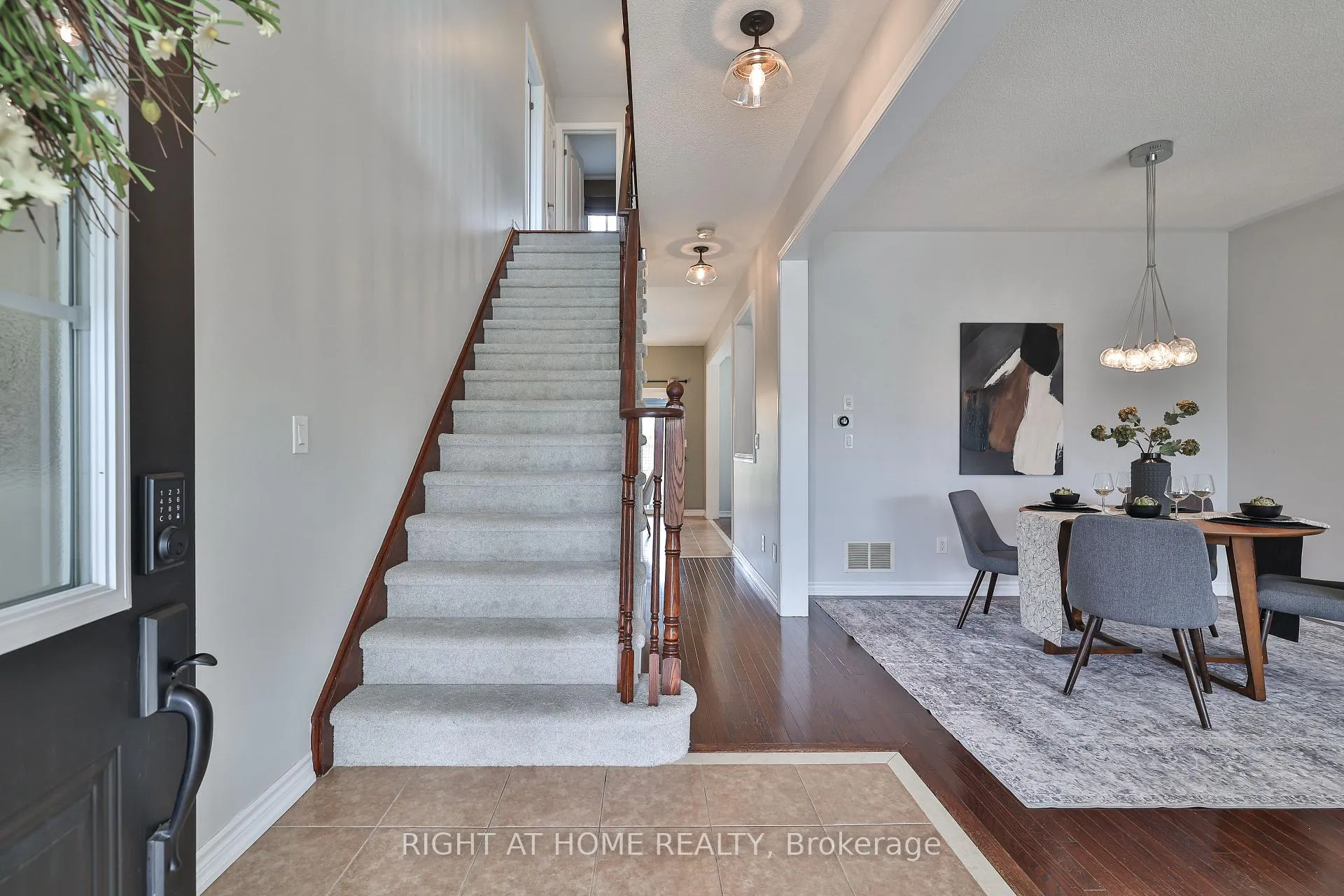 Photo 5 of 823 Greenly Drive, Cobourg — HOMEH