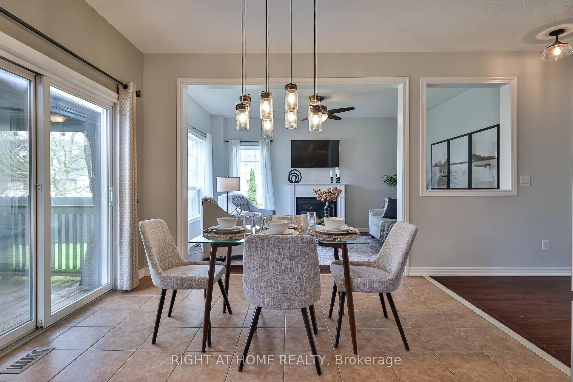 Photo 15 of 823 Greenly Drive, Cobourg — HOMEH
