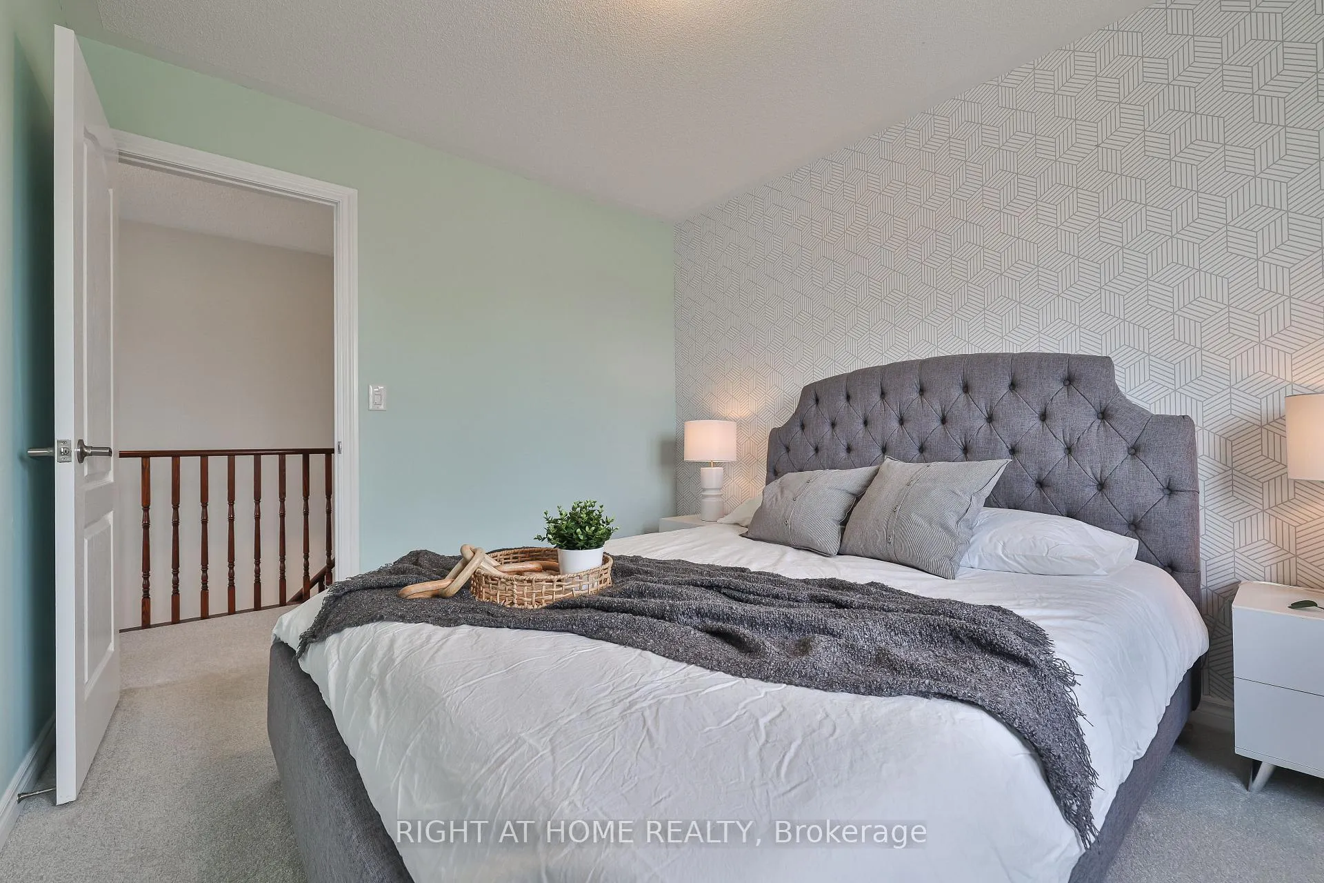 Photo 30 of 823 Greenly Drive, Cobourg — HOMEH