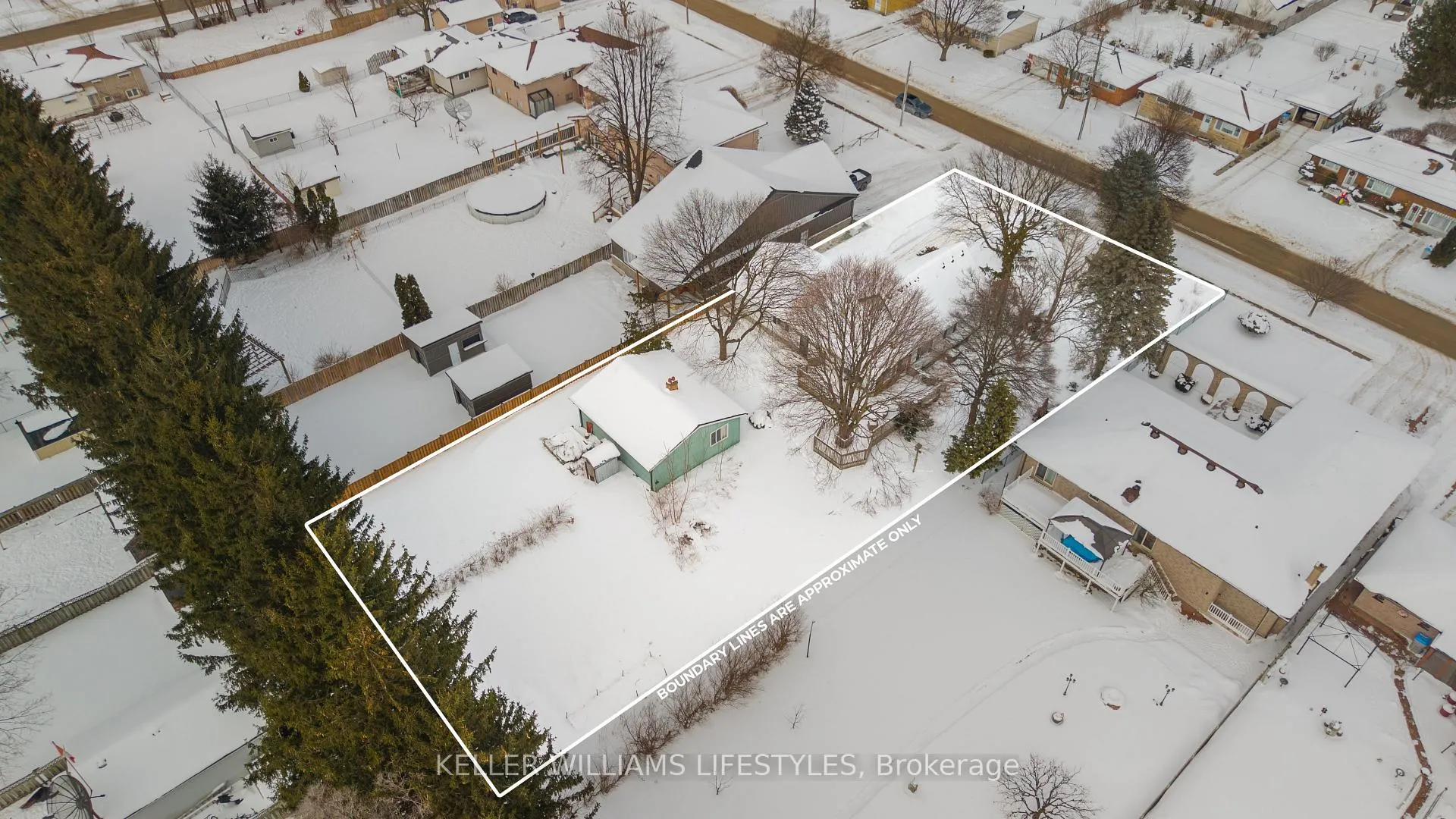Photo 2 of 394 Beattie Street, Strathroy-Caradoc, SW — HOMEH