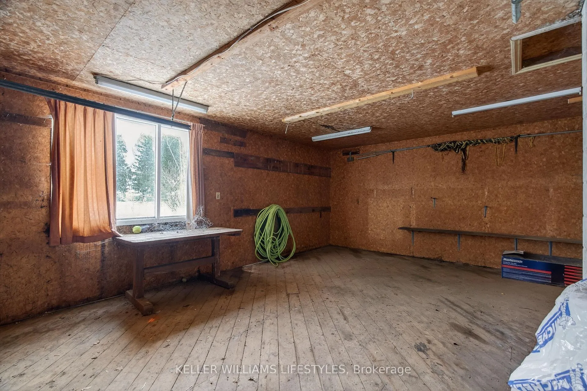 Photo 39 of 394 Beattie Street, Strathroy-Caradoc, SW — HOMEH