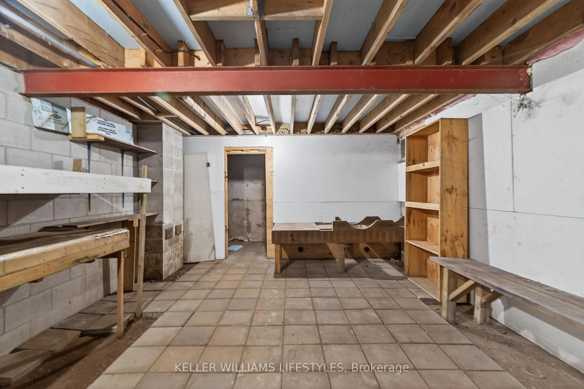 Photo 42 of 394 Beattie Street, Strathroy-Caradoc, SW — HOMEH