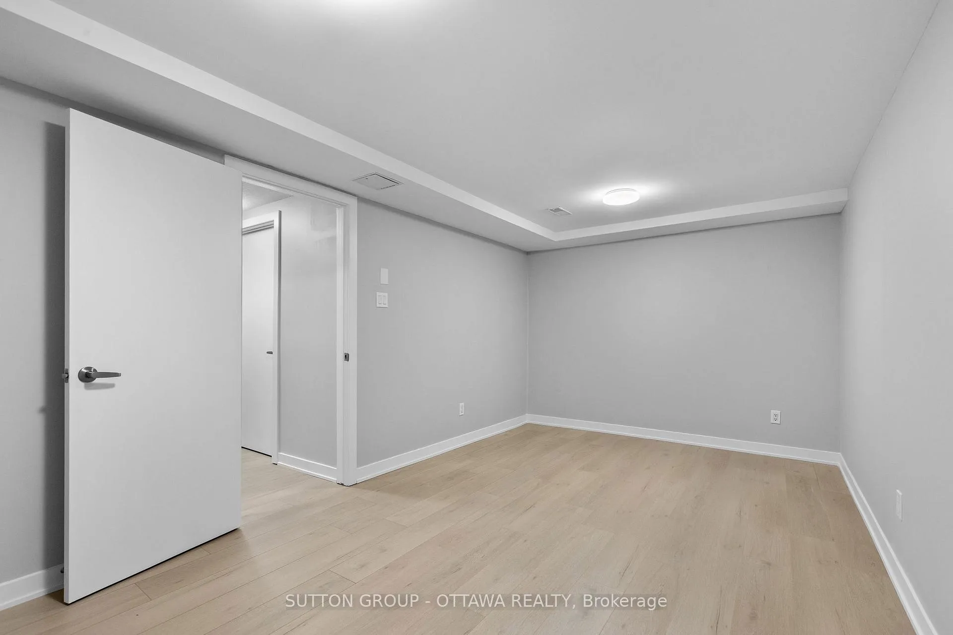 Photo 19 of Unit 68, 2939 Fairlea Crescent, Ottawa, Heron Gate/Industrial Park — HOMEH