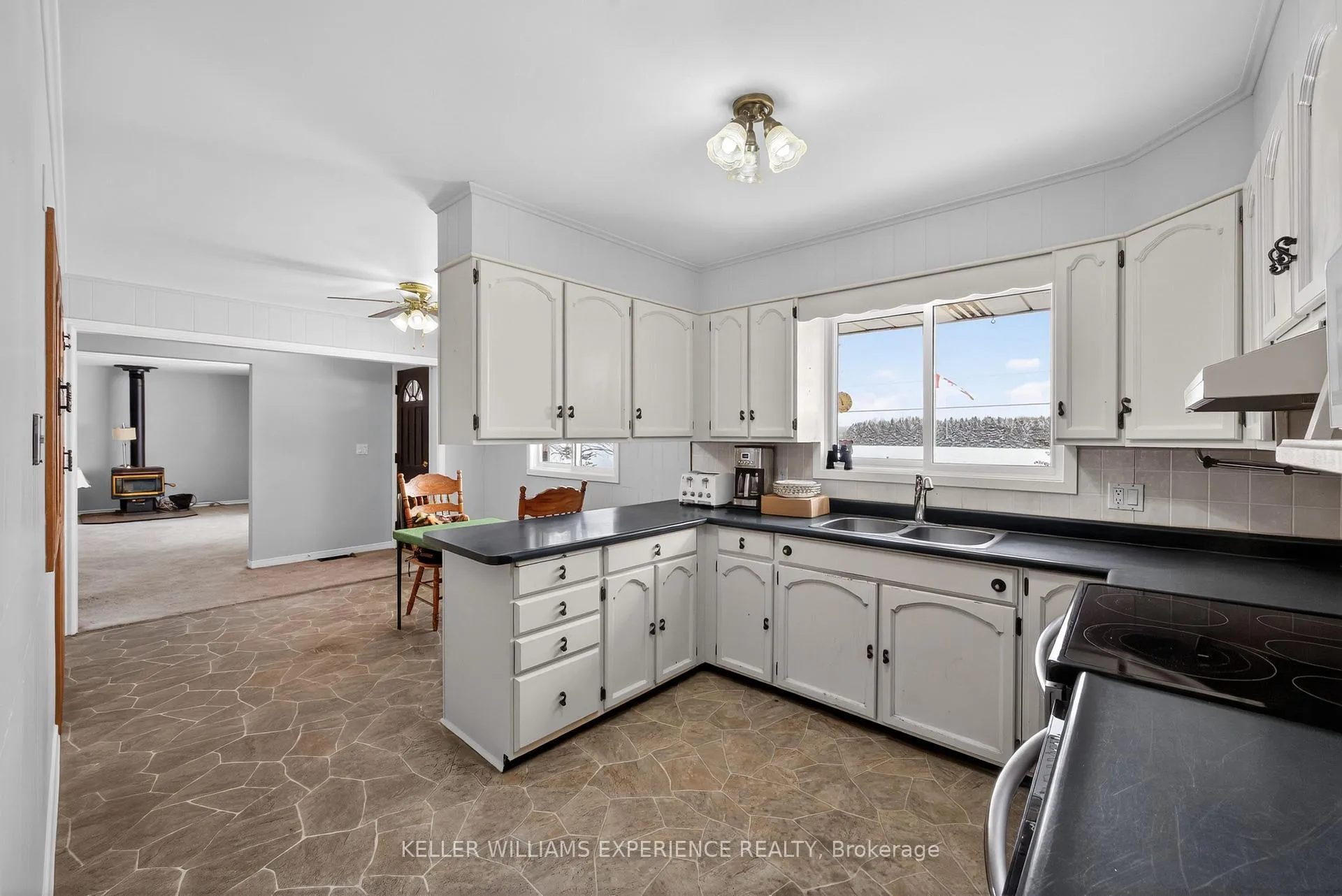 Photo 5 of 1130 Baseline Road S, Tiny, Rural Tiny — HOMEH