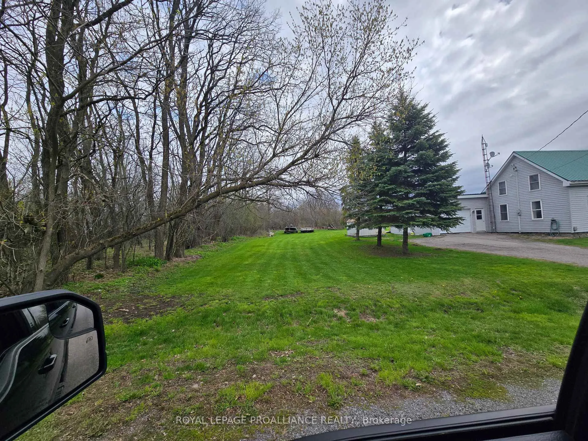 Photo 34 of 118 Hubbs Road, Prince Edward County, Ameliasburg Ward — HOMEH