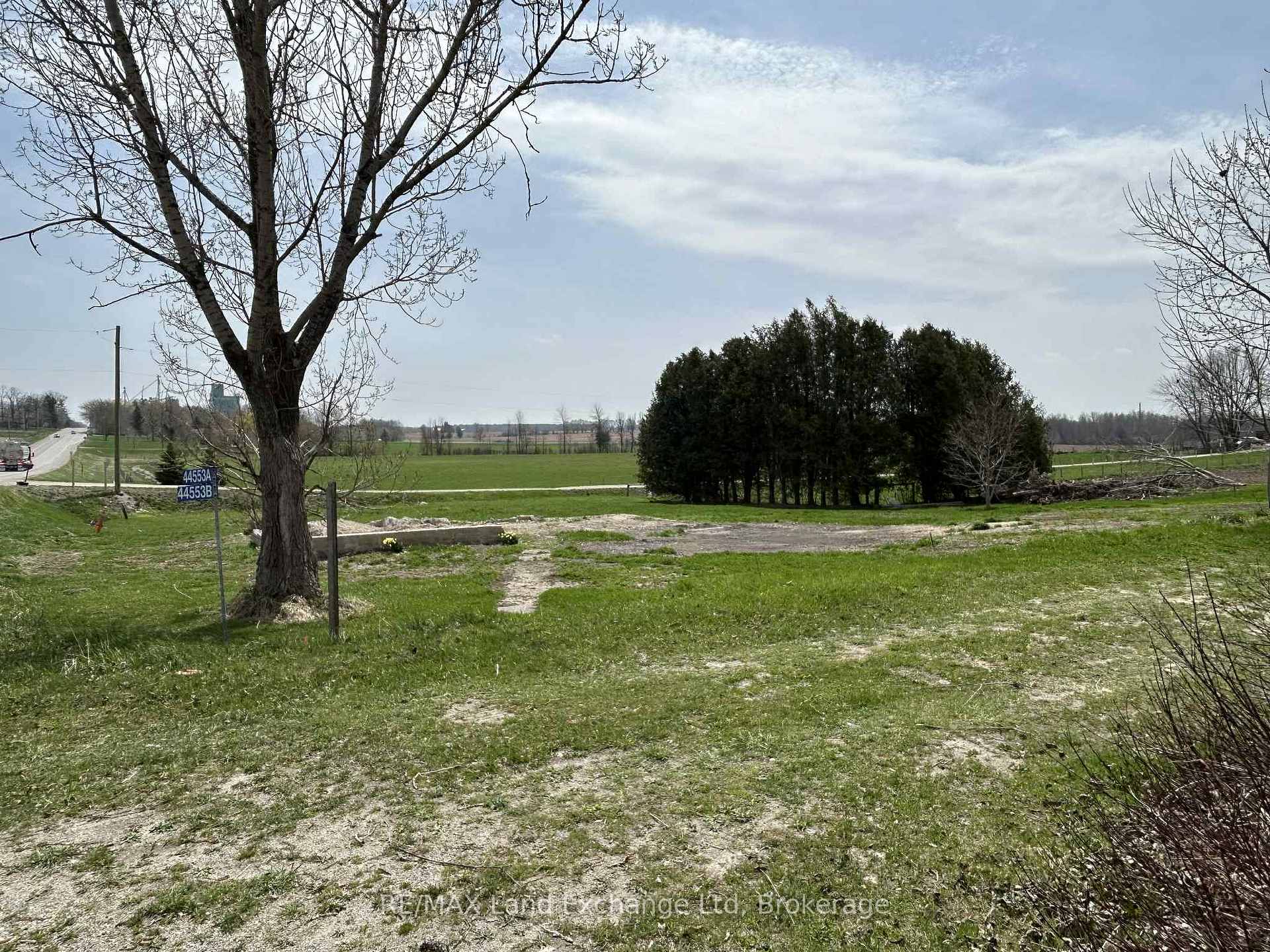 Photo 1 of 44553 Perth Line 86, Huron East, Grey — HOMEH