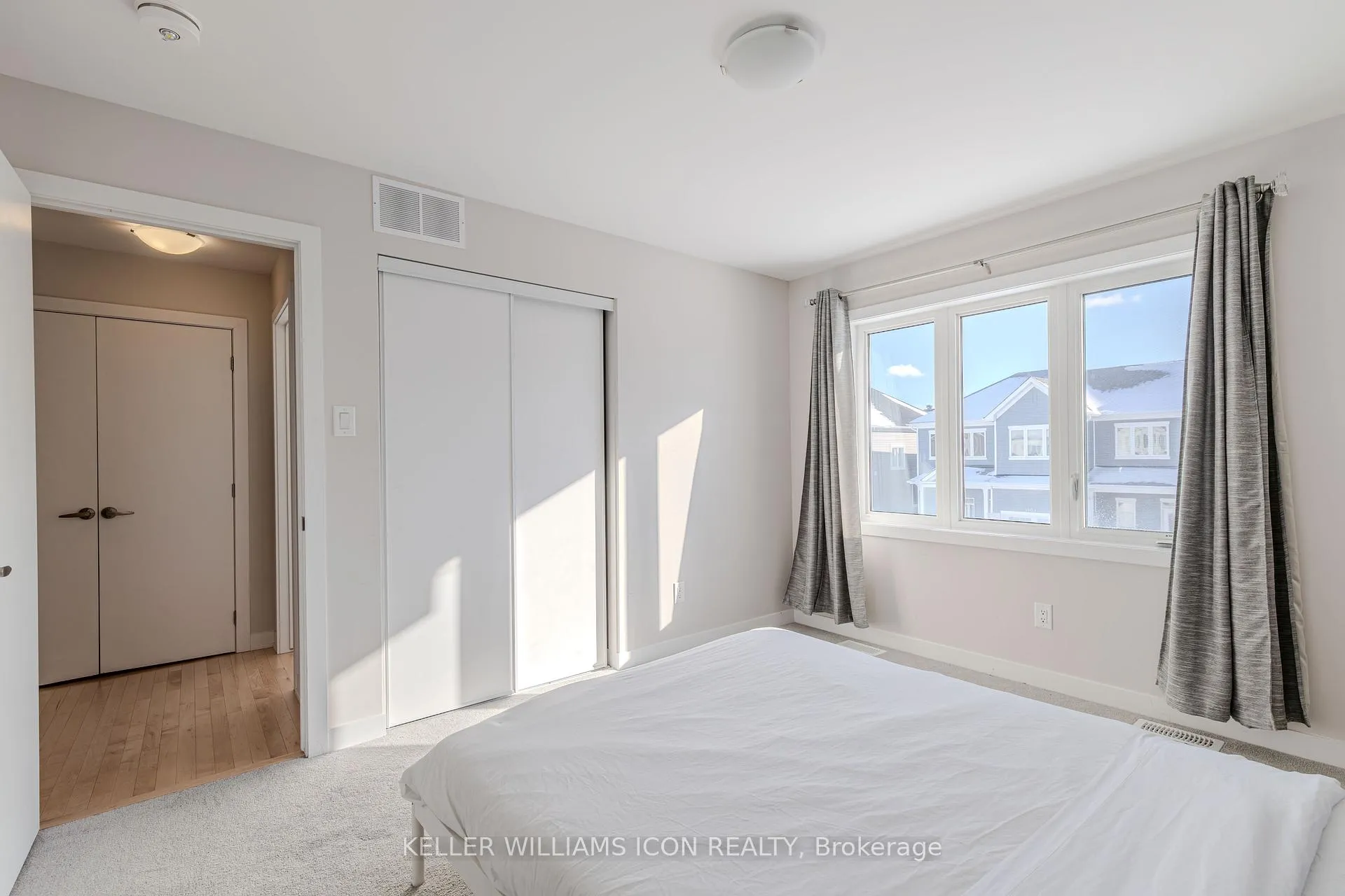Photo 22 of 1899 Haiku Street, Ottawa, Barrhaven - Half Moon Bay — HOMEH