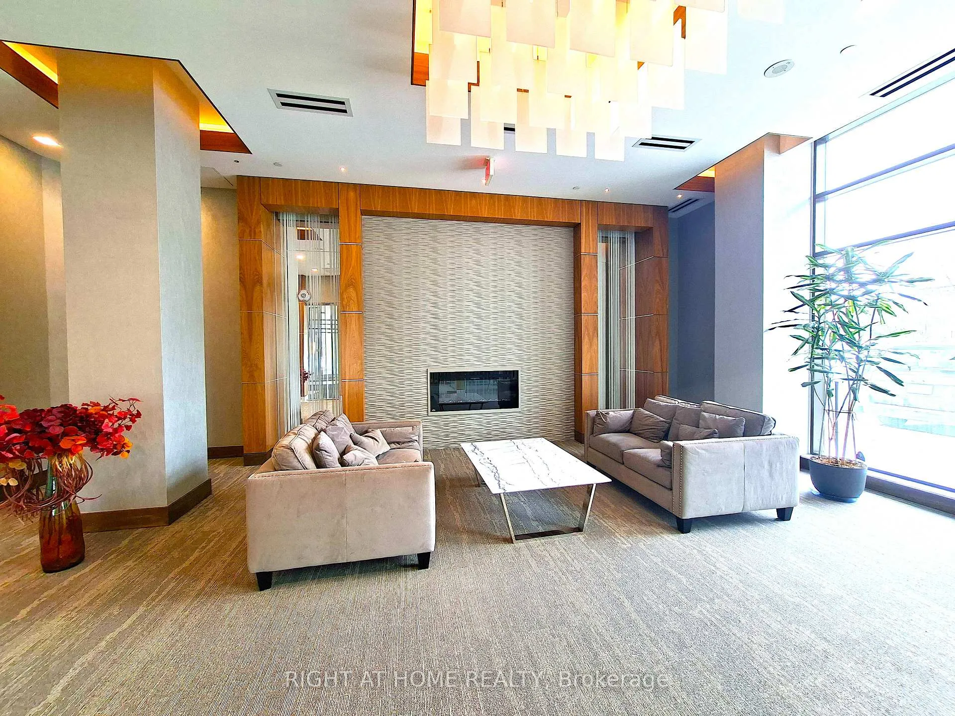 Photo 6 of Unit 305, 9506 Markham Road, Markham, Wismer — HOMEH