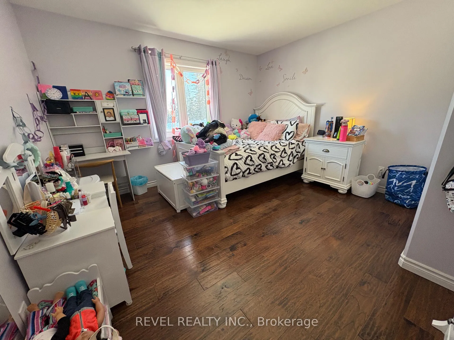 Photo 27 of 117 Wilson Road, Cochrane — HOMEH
