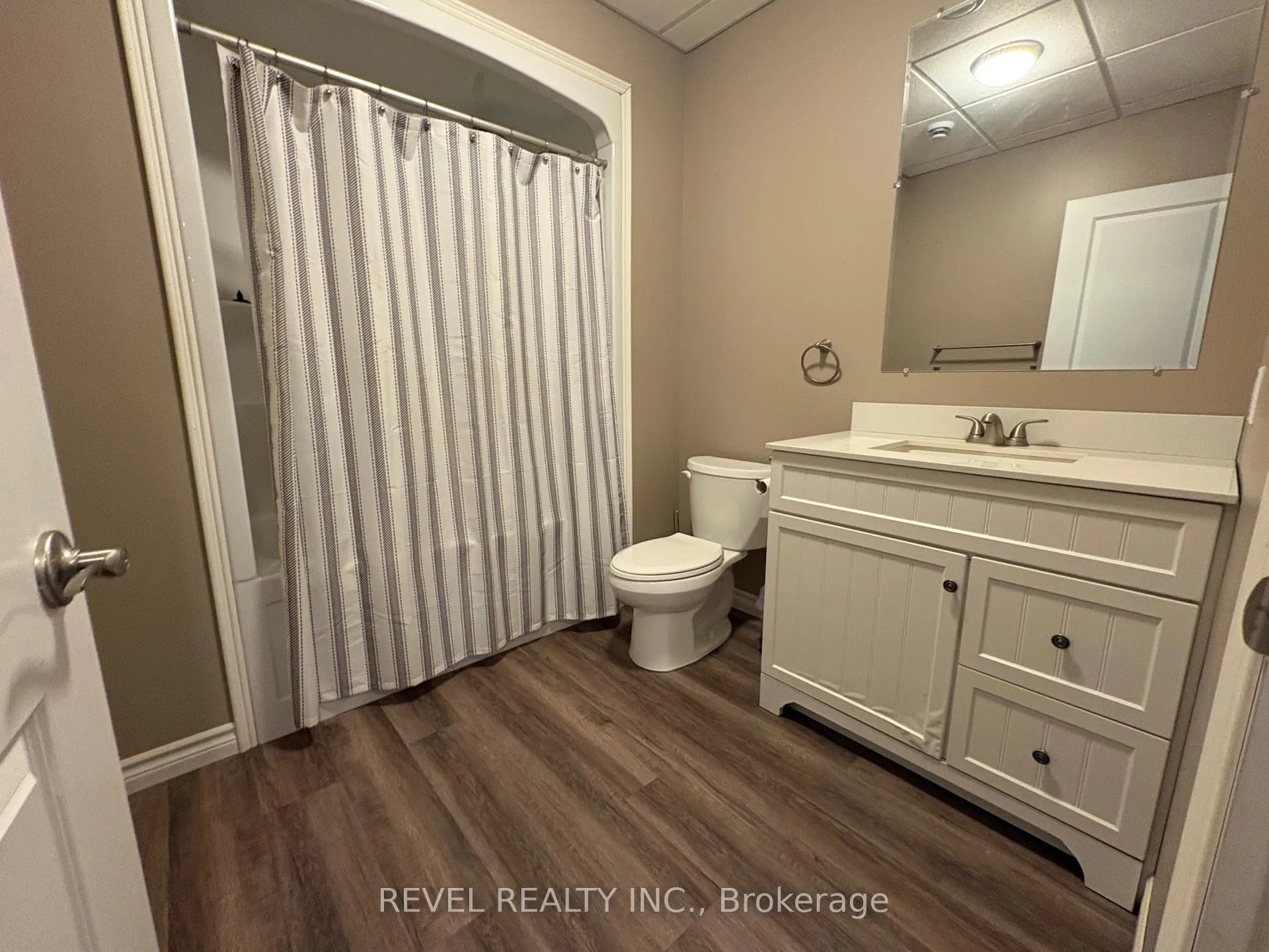 Photo 38 of 117 Wilson Road, Cochrane — HOMEH
