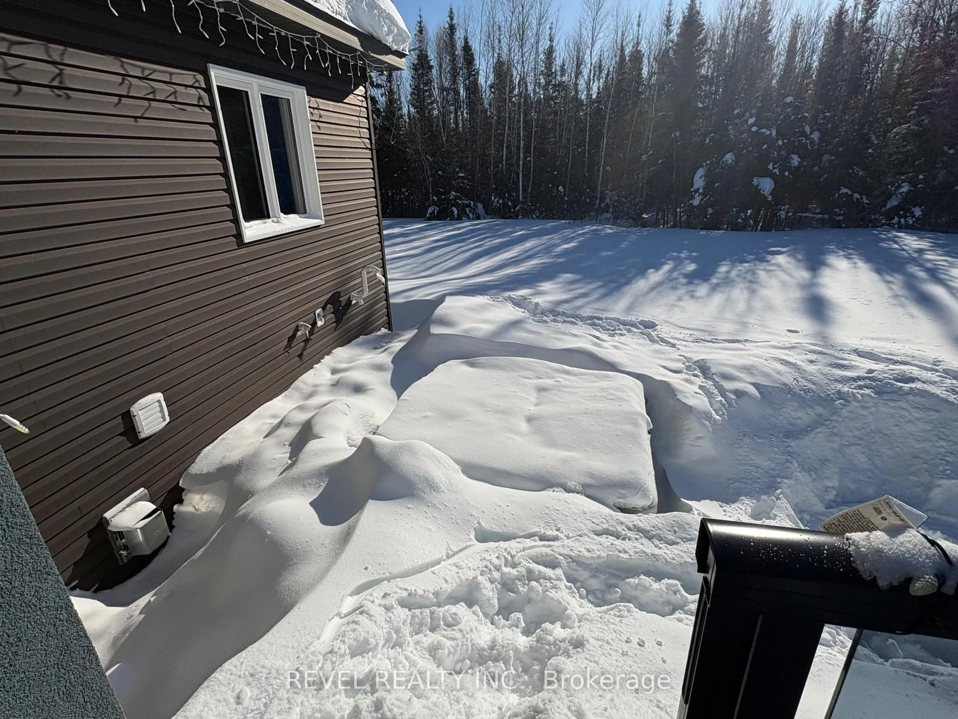 Photo 49 of 117 Wilson Road, Cochrane — HOMEH
