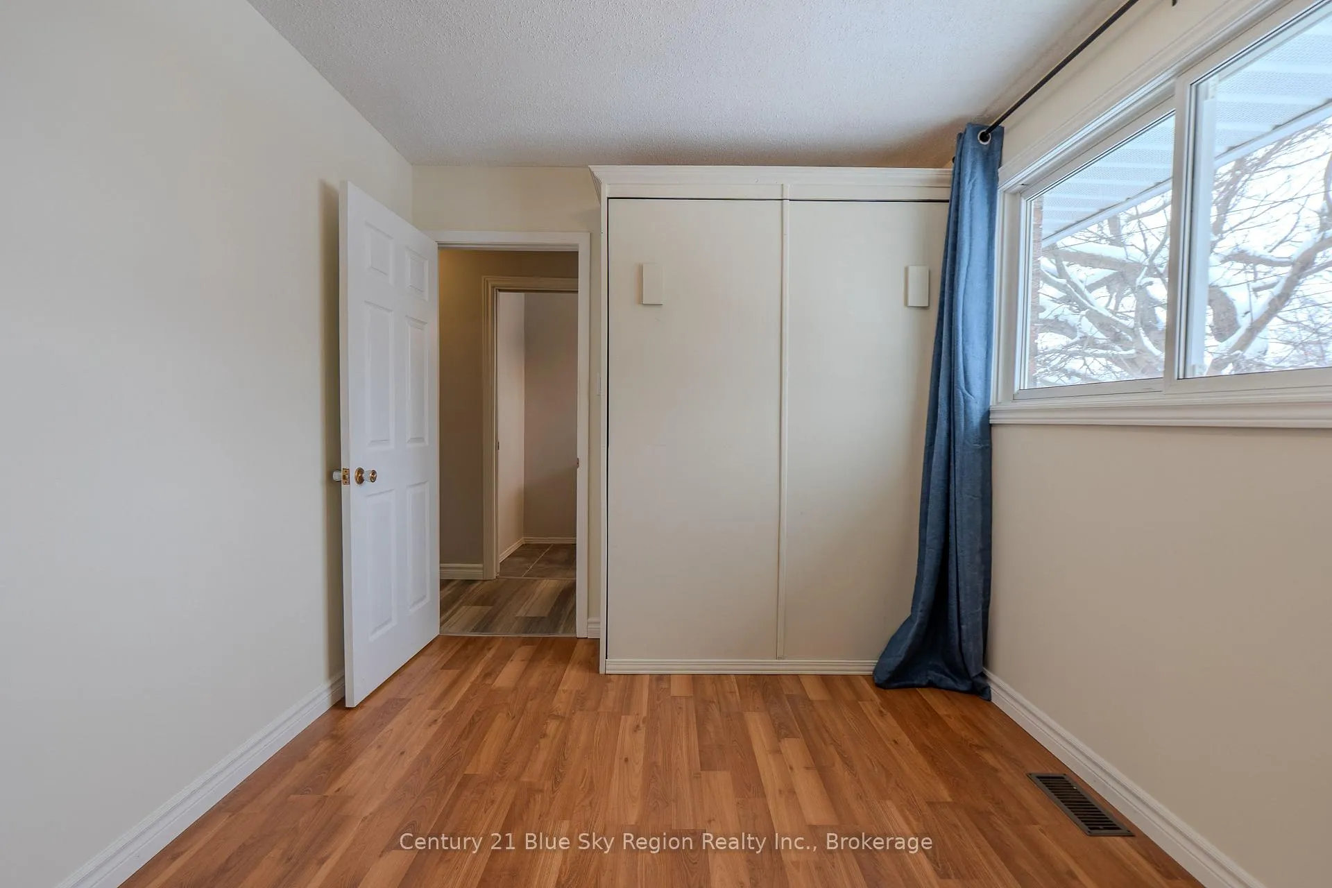 Photo 18 of 76 Prince Edward Drive, North Bay, Ferris — HOMEH