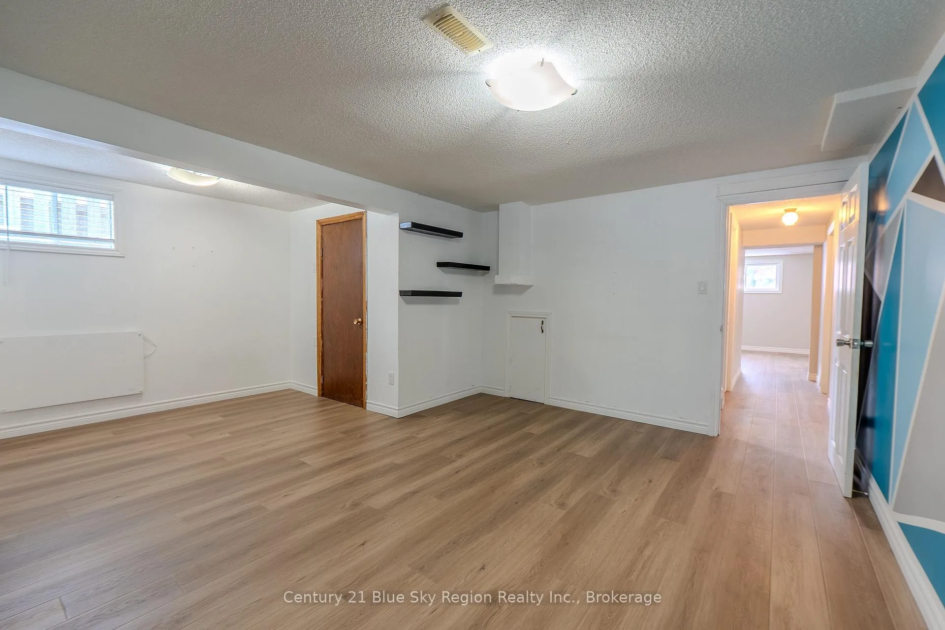 Photo 23 of 76 Prince Edward Drive, North Bay, Ferris — HOMEH