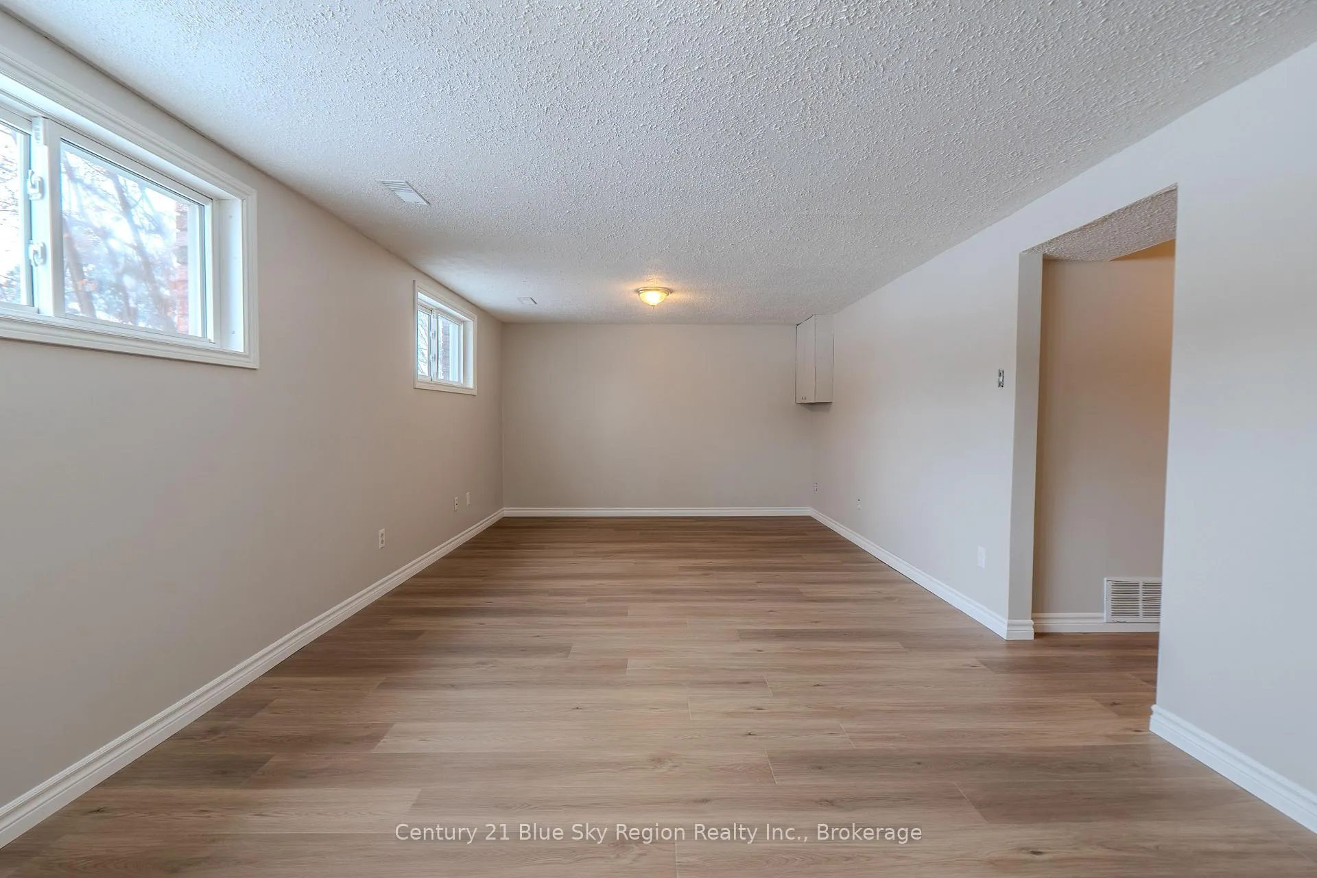 Photo 28 of 76 Prince Edward Drive, North Bay, Ferris — HOMEH