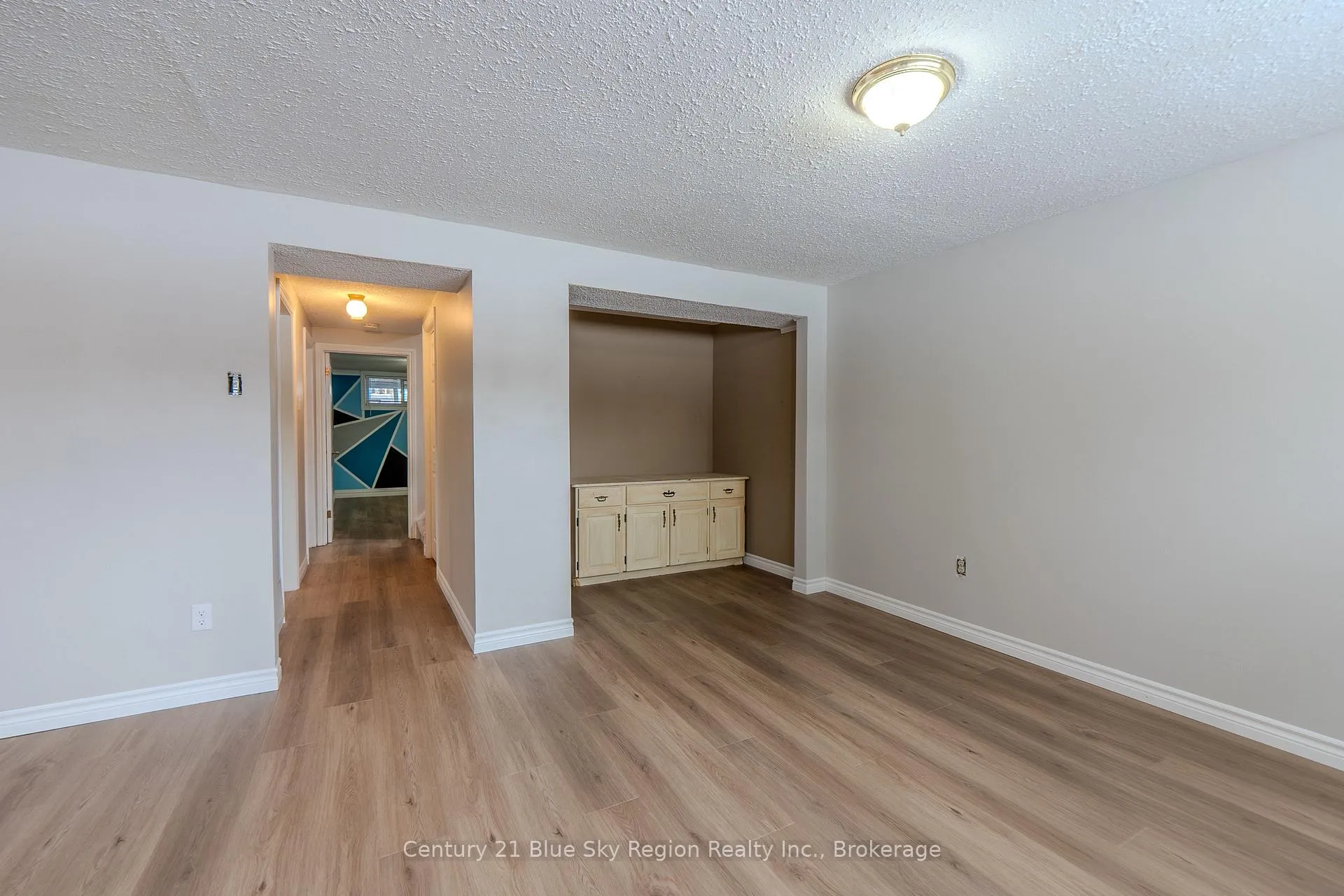Photo 30 of 76 Prince Edward Drive, North Bay, Ferris — HOMEH