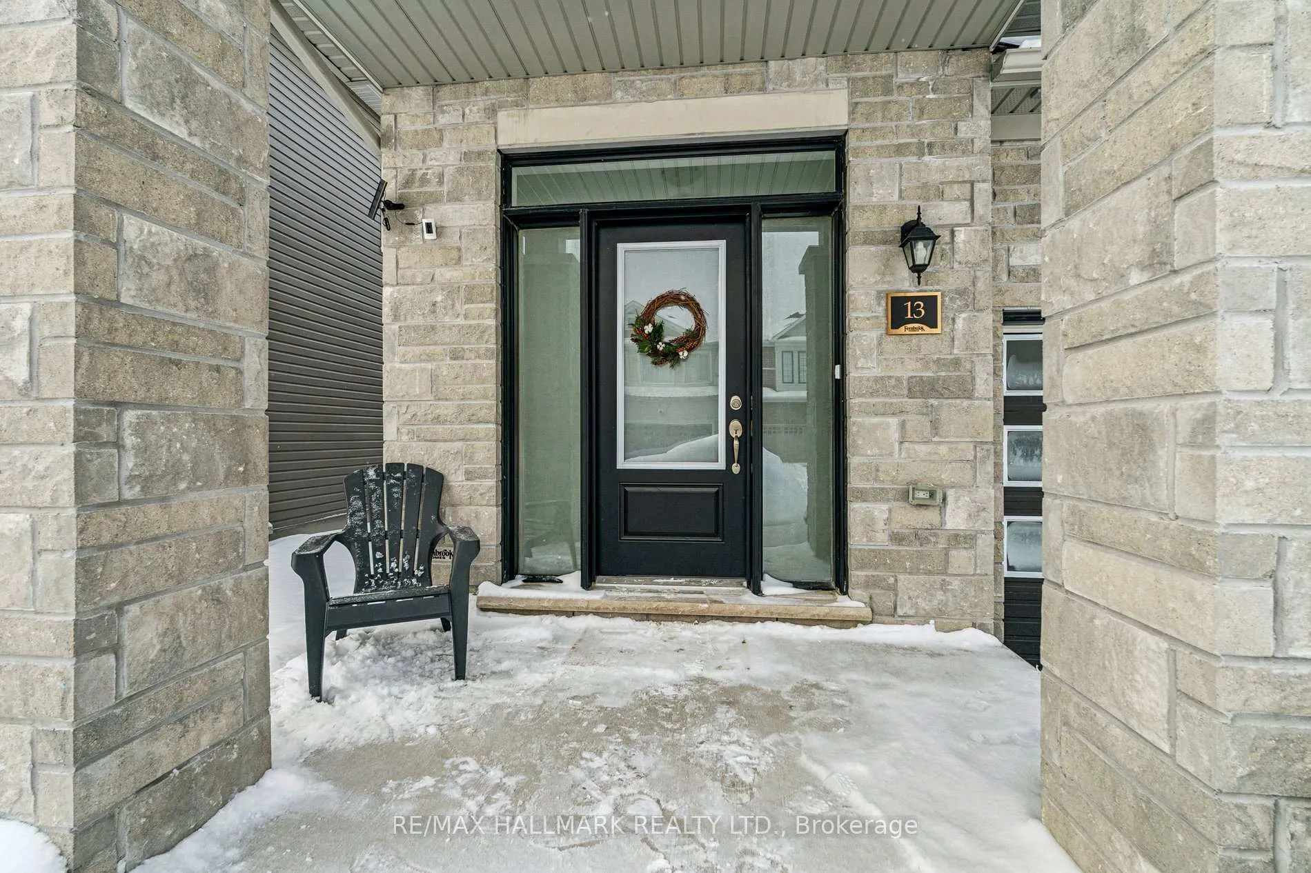 Photo 2 of 13 Tamworth Terrace, Barrie, Rural Barrie Southeast — HOMEH
