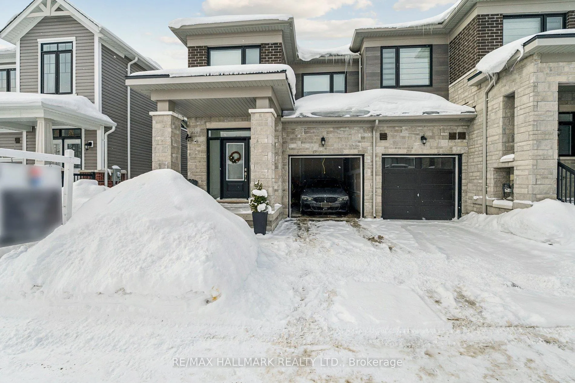Photo 5 of 13 Tamworth Terrace, Barrie, Rural Barrie Southeast — HOMEH