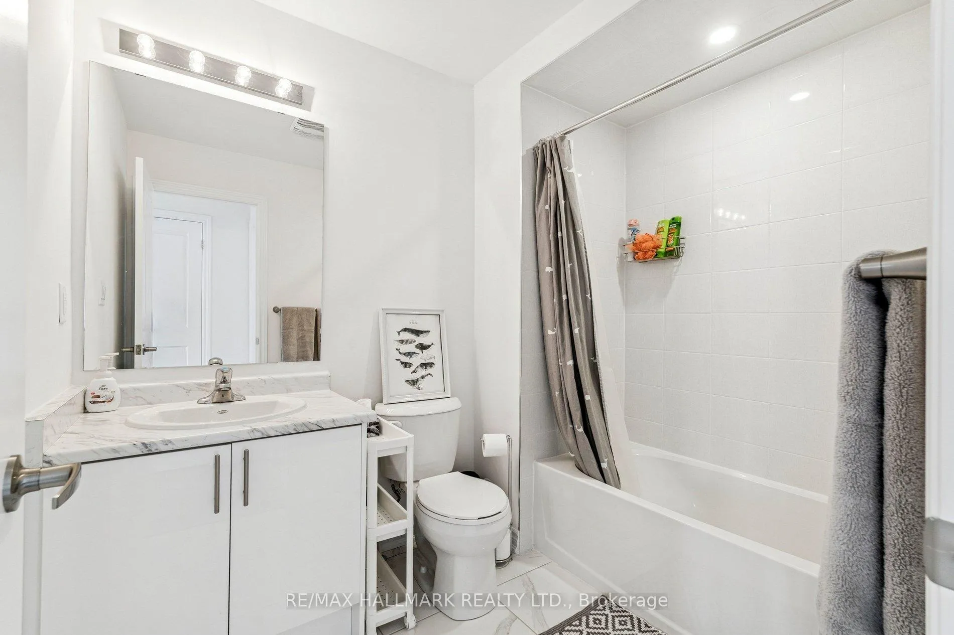 Photo 25 of 13 Tamworth Terrace, Barrie, Rural Barrie Southeast — HOMEH
